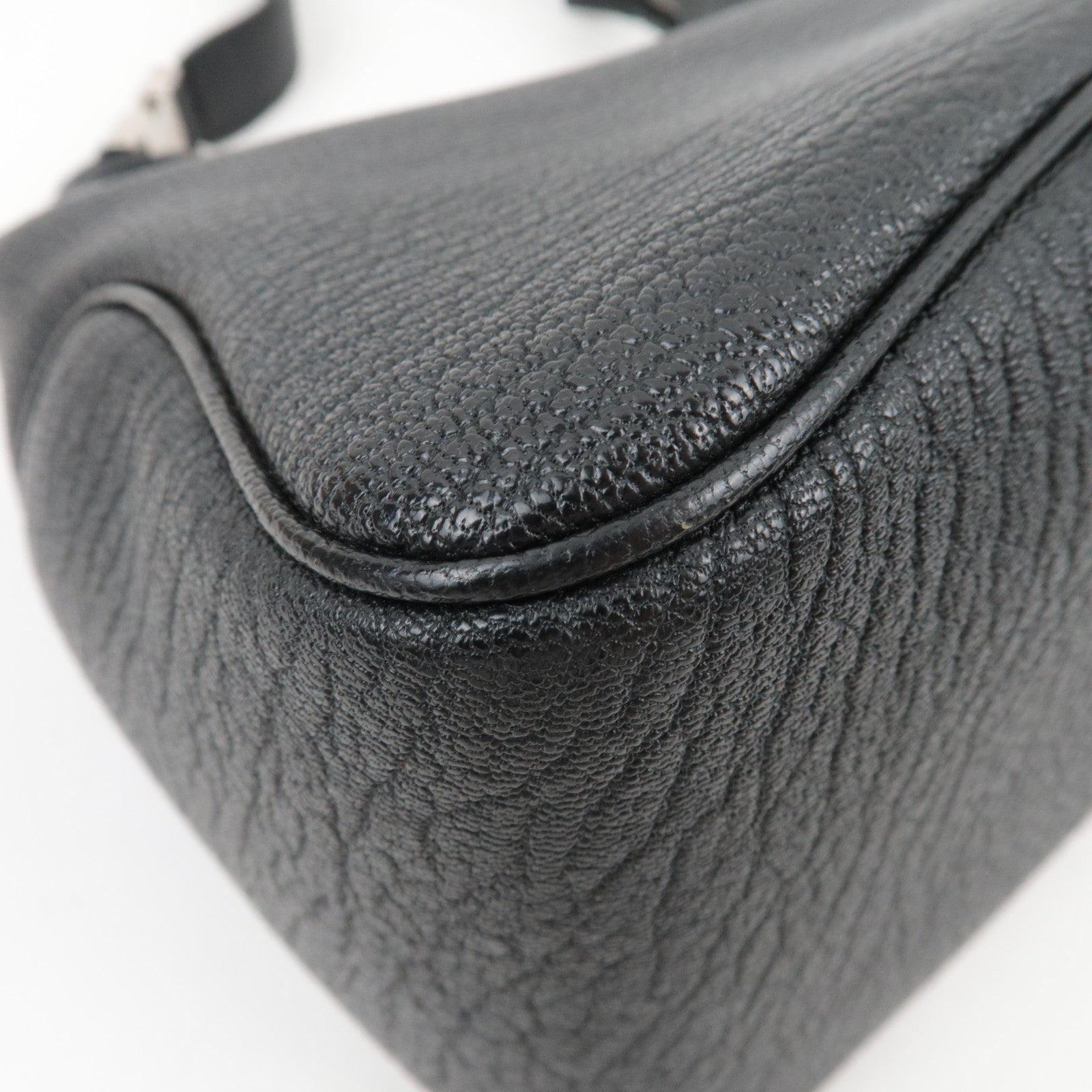 Ferragamo One Shoulder Bag Leather Black