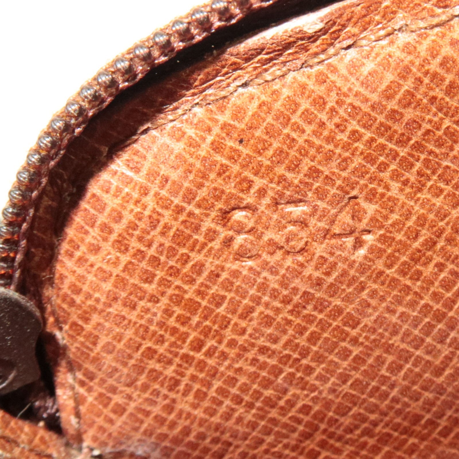 Louis Vuitton Monogram Secret Shoulder Pouch M45484 854