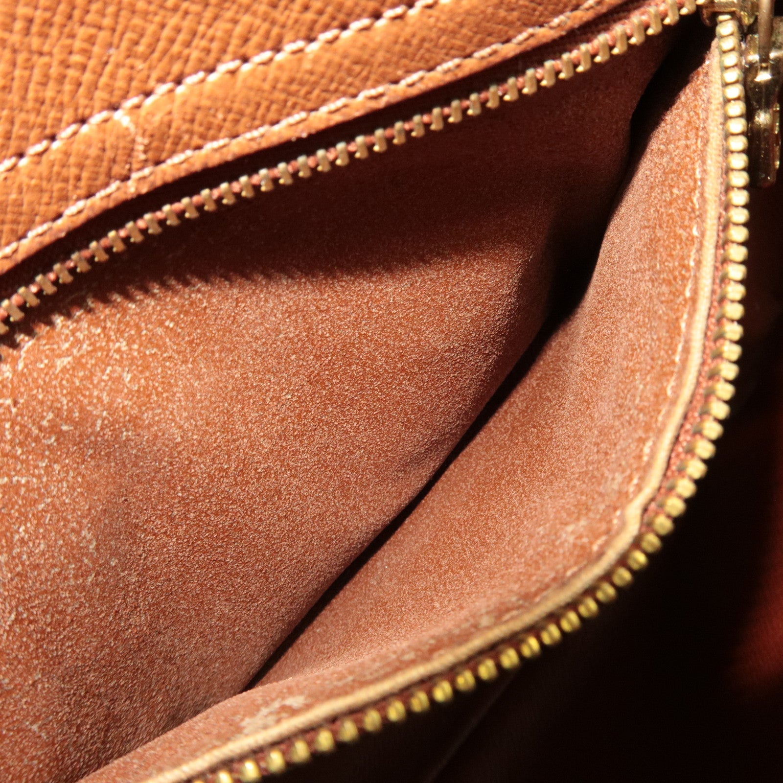 Louis Vuitton Monogram Sunlis Shoulder Bag M51222