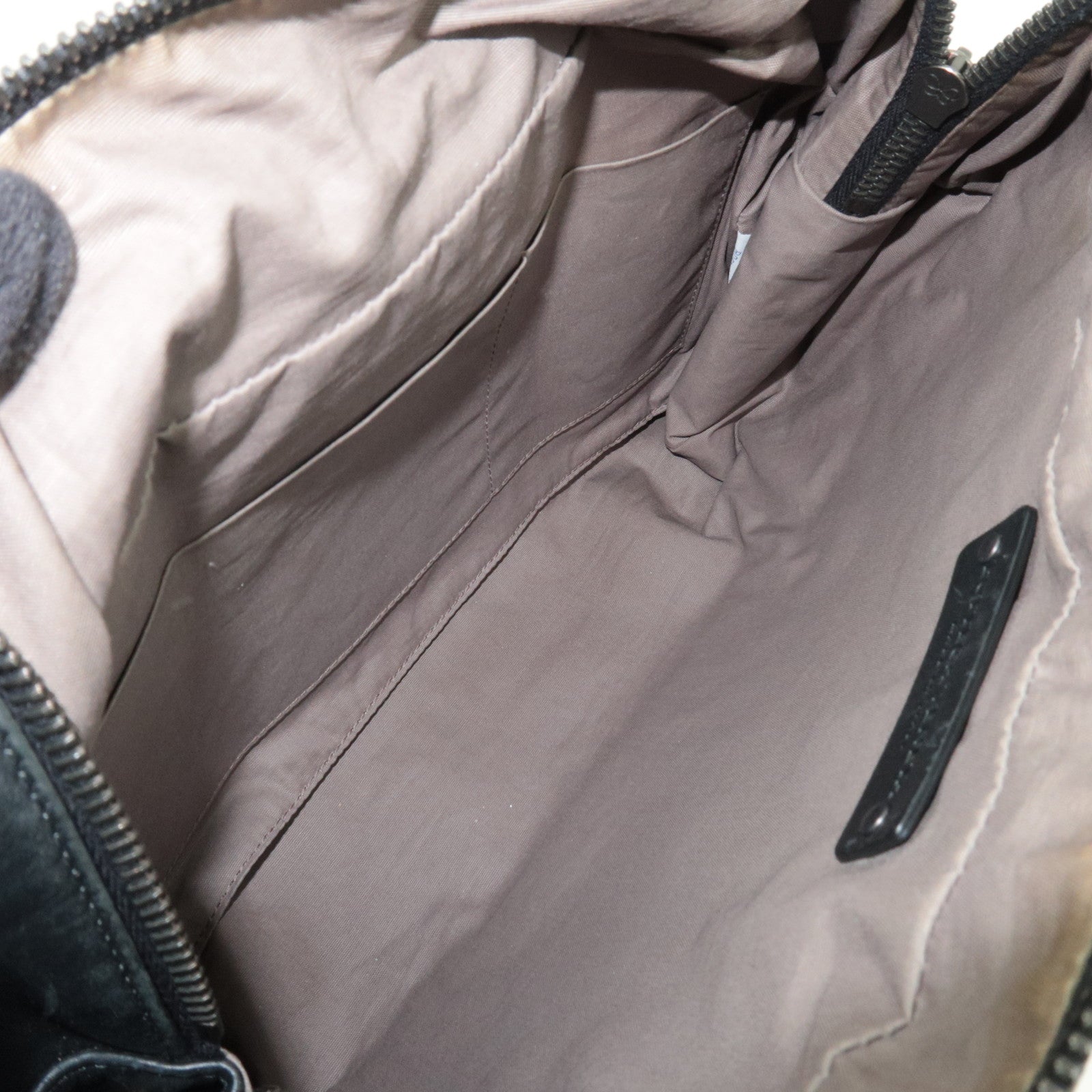 BOTTEGA VENETA Intrecciato Leather Body Bag Black *Dust bag