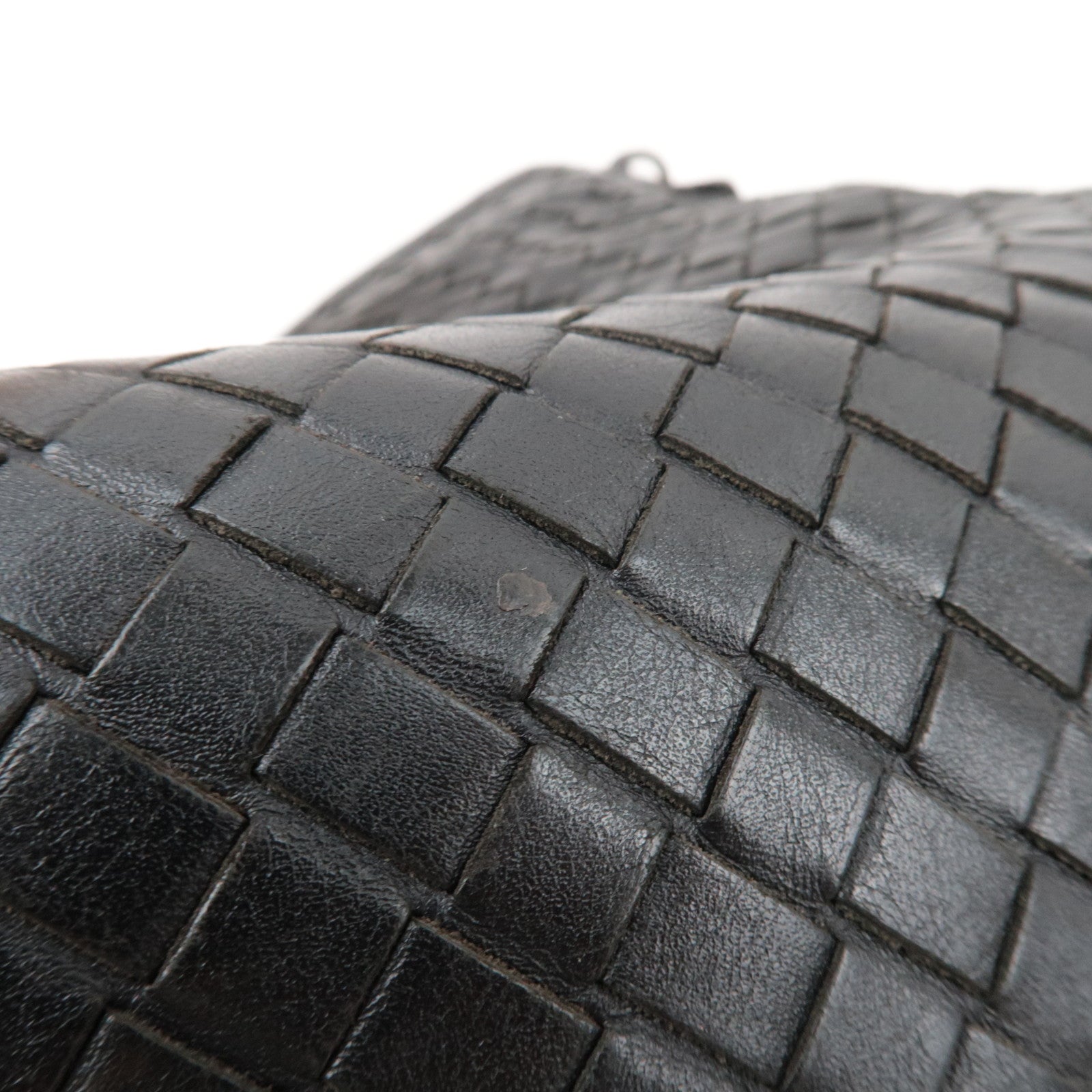 BOTTEGA VENETA Intrecciato Shoulder Bag Leather Black