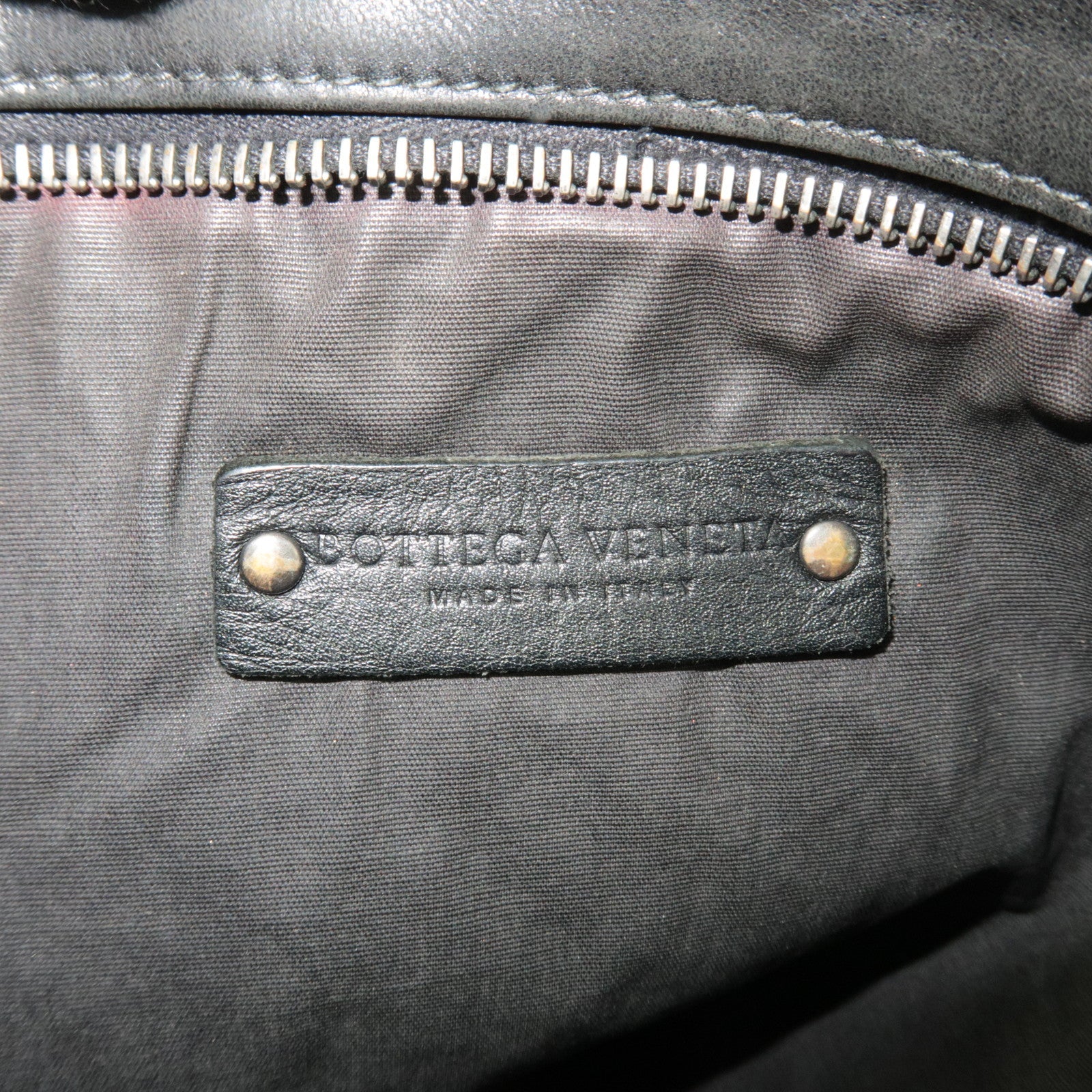 BOTTEGA VENETA Intrecciato Shoulder Bag Leather Black