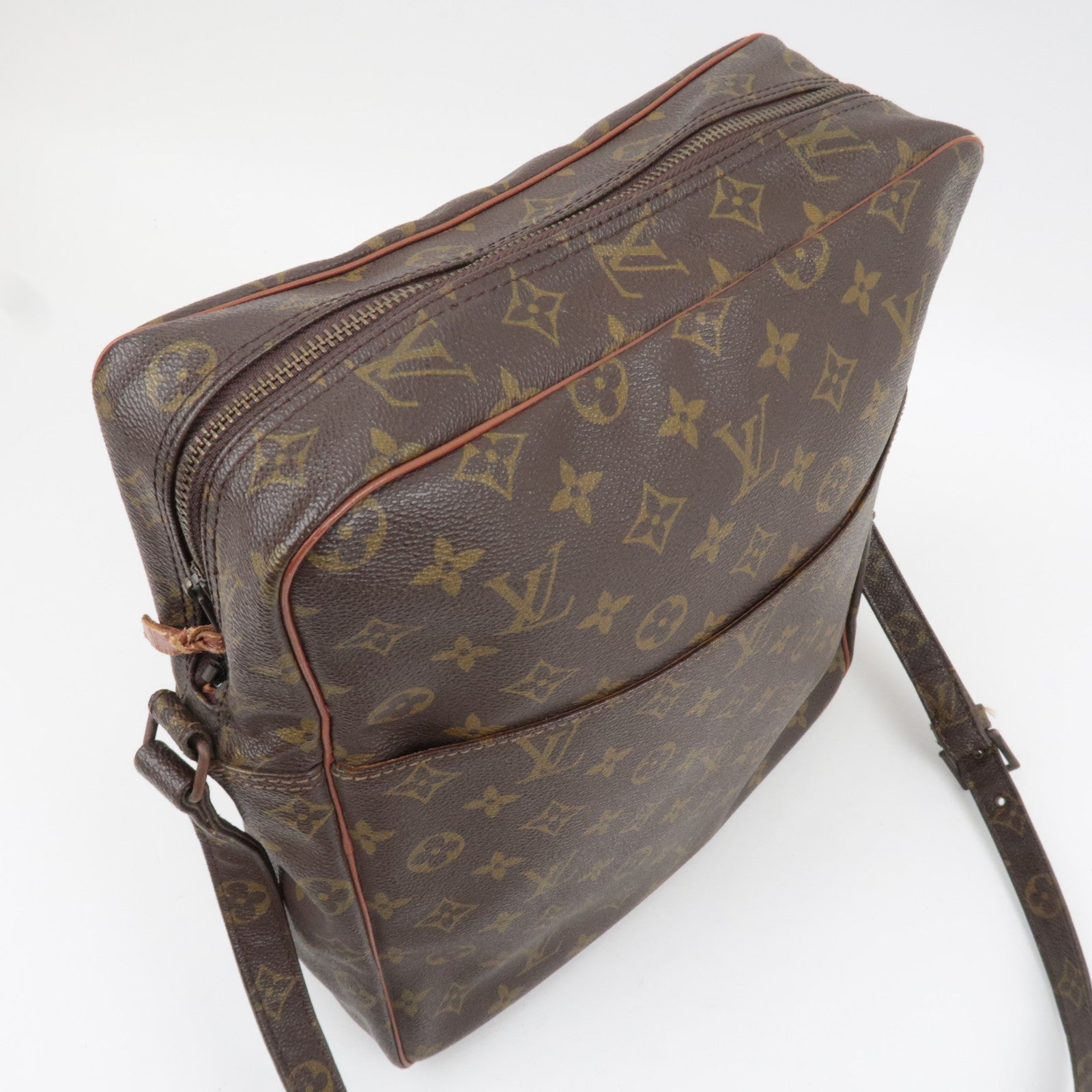 Louis Vuitton Monogram Marceau Shoulder Bag M40264