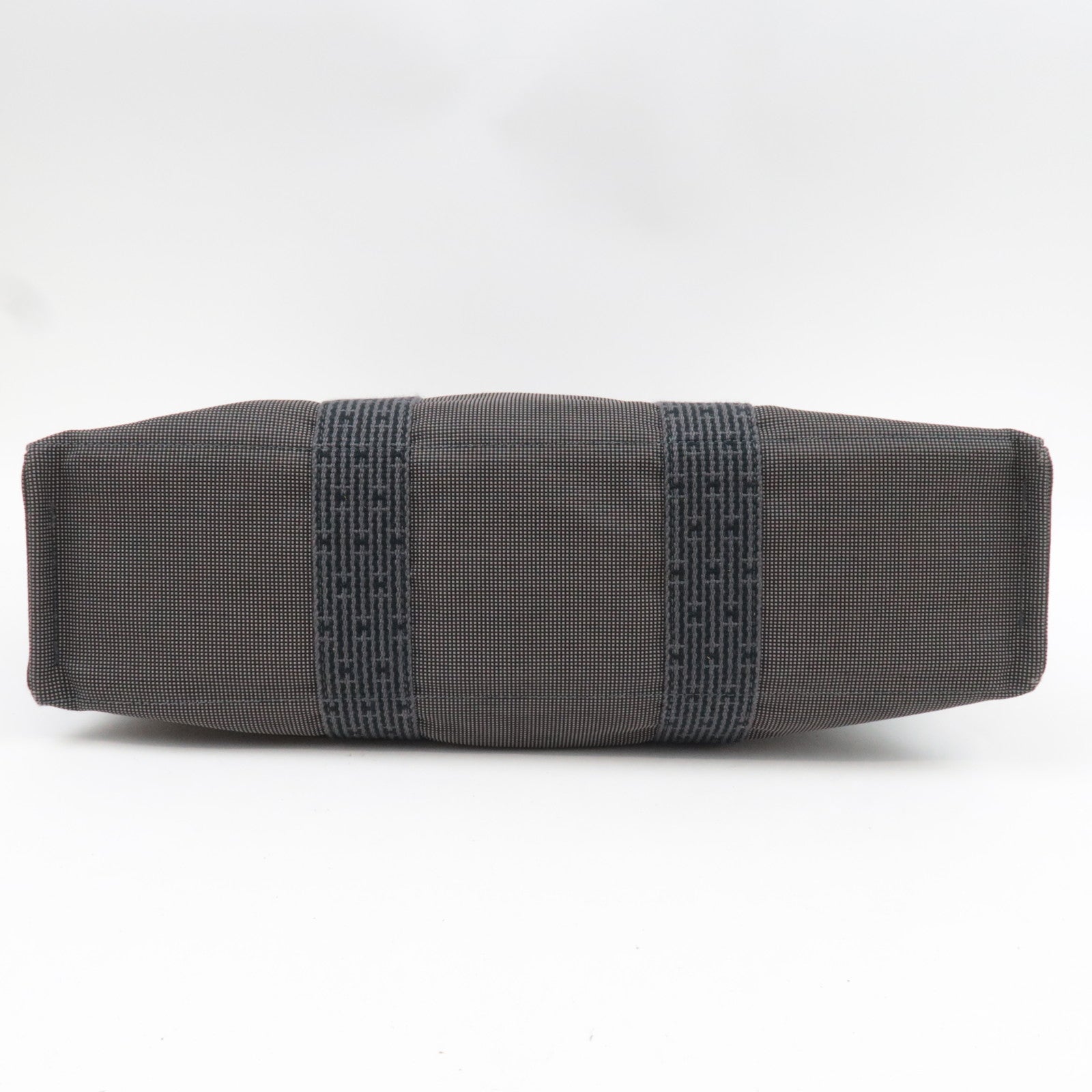 HERMES Her Line MM Tote Bag Nylon Canvas Gray *Lock ※Key missing