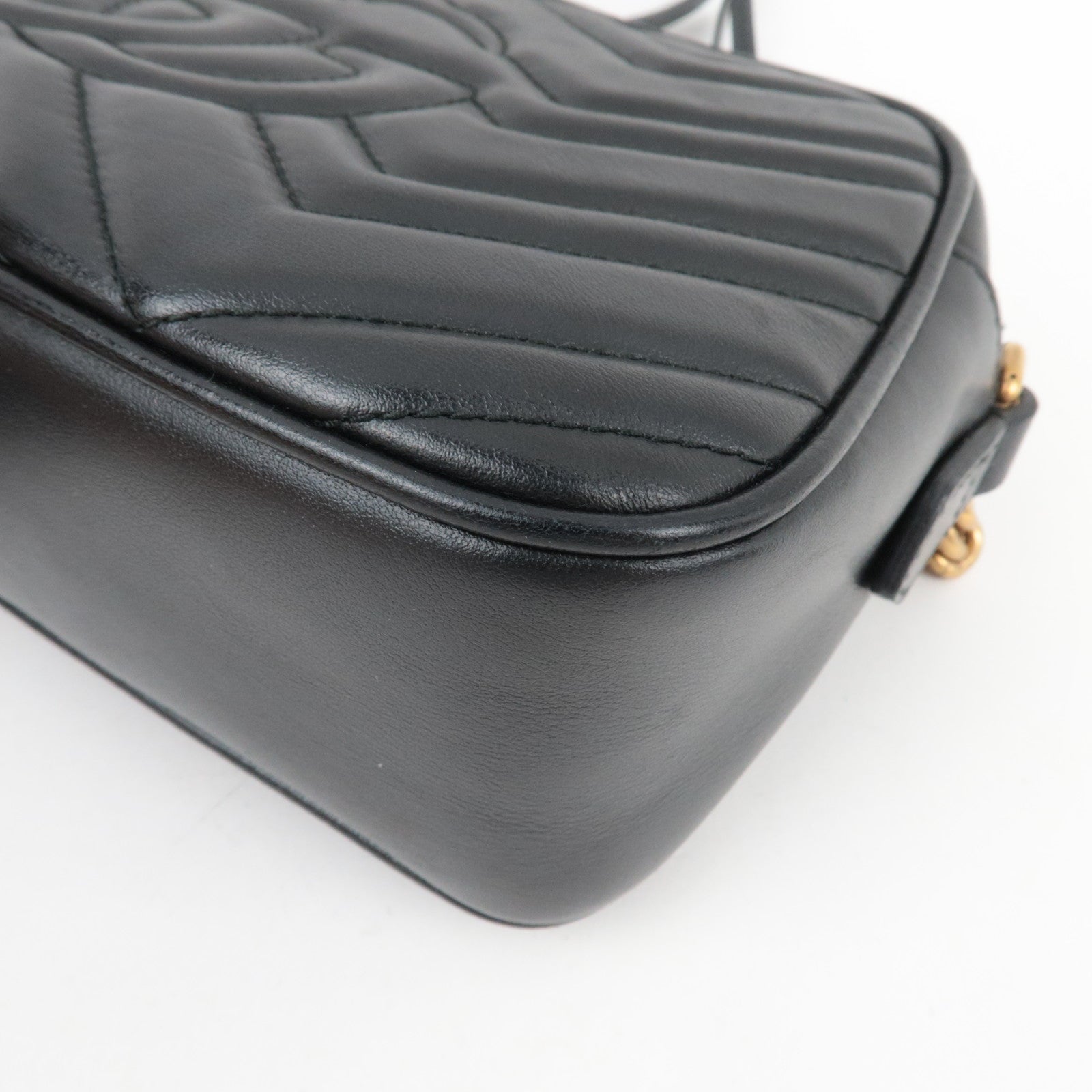 GUCCI GG Marmont Leather Shoulder Bag Black 447632