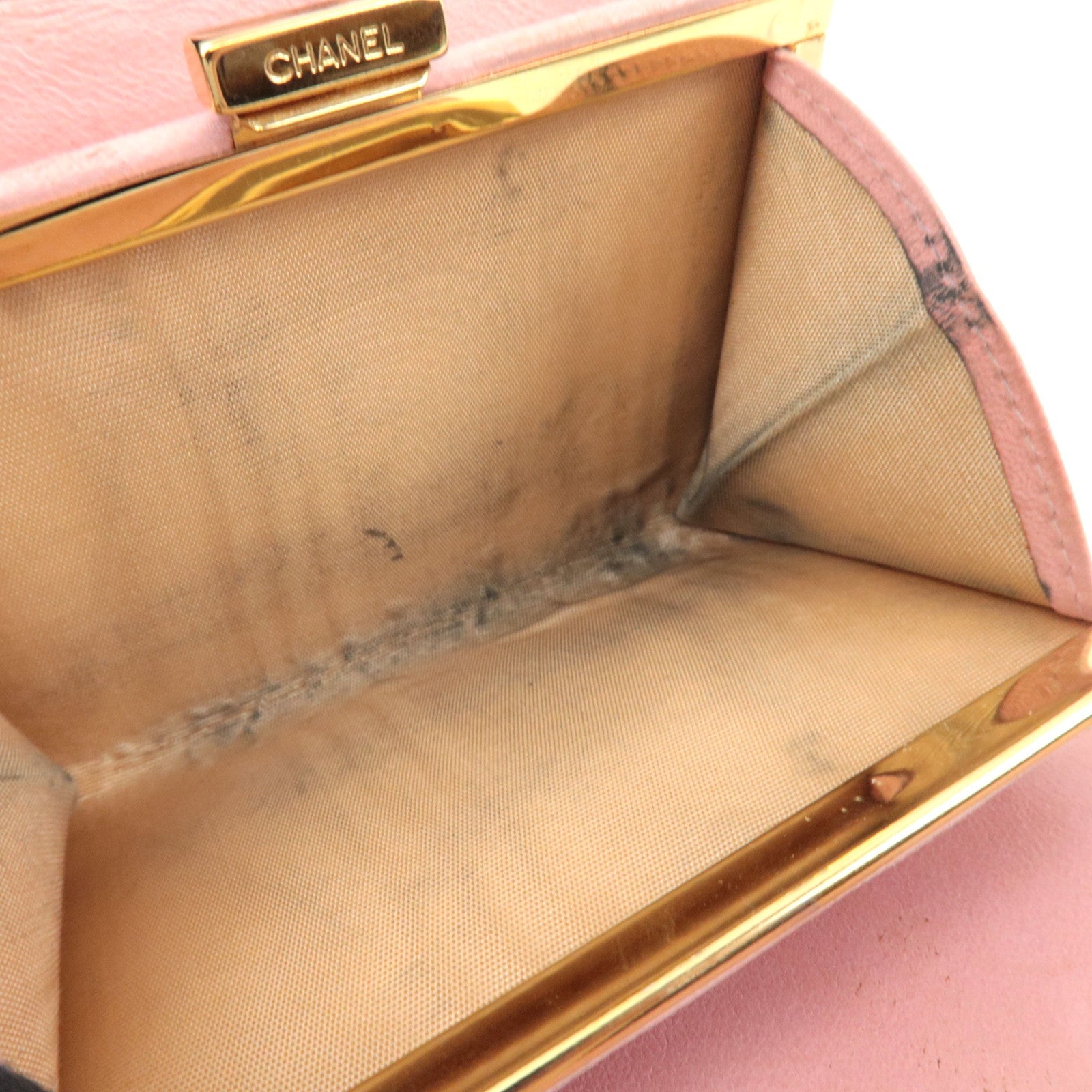 CHANEL Coco Mark Kiss Lock Caviarskin Bifold Wallet Pink Gold HDW 9170189 *G card