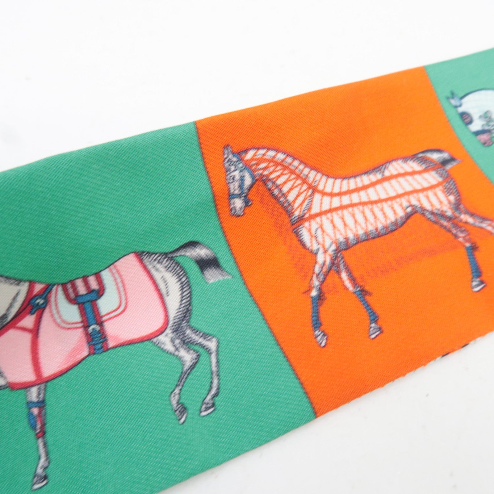 HERMES Twilly Scarf Couvertures Nouvelles 100% Silk Multicolor