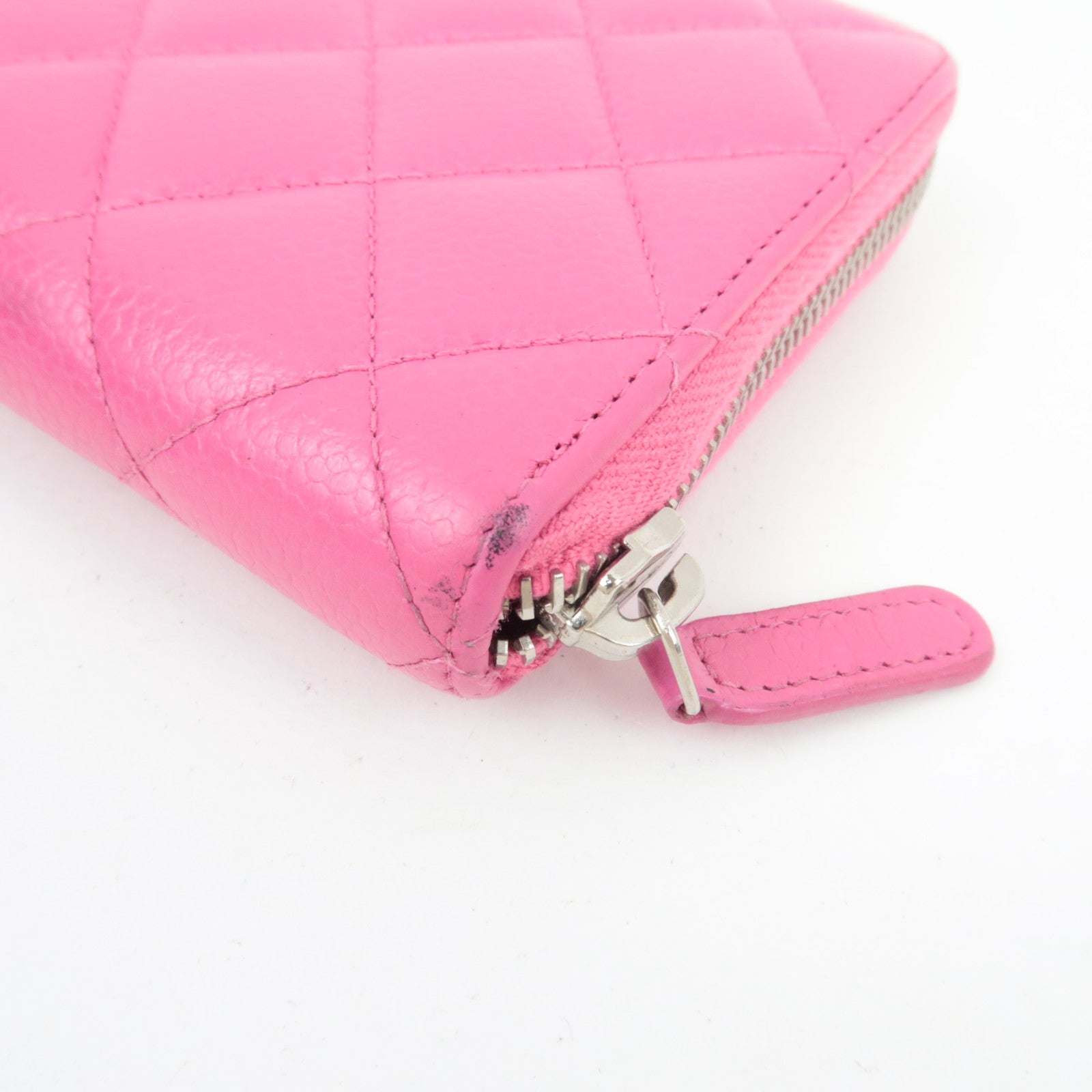 CHANEL Matelasse Round Zipper Long Wallet Caviarskin Pink Silver HDW 21084696