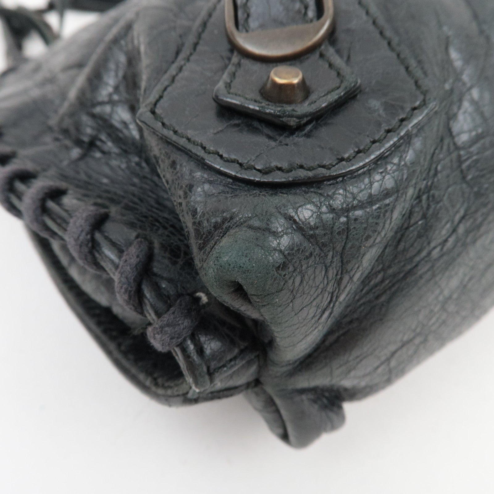 BALENCIAGA The Stitch Leather Shoulder Bag Black *Strap, Mirror