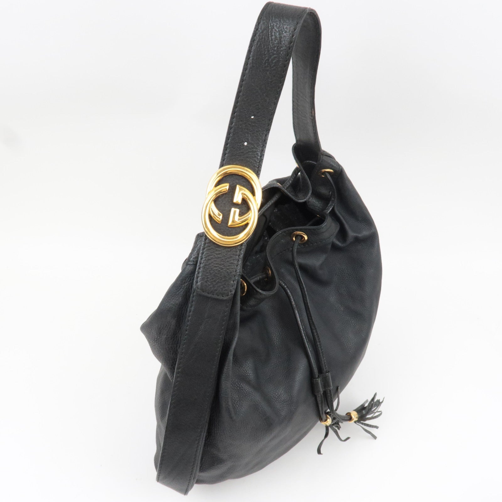 GUCCI Interlocking G Shoulder Bag Leather Black 223951