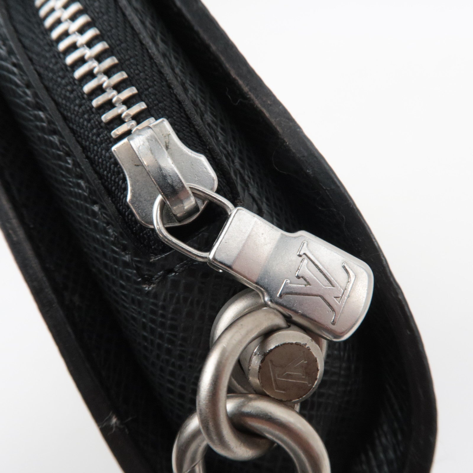 Louis Vuitton Taiga Baikal Clutch Bag Ardoise M30182 VI0065