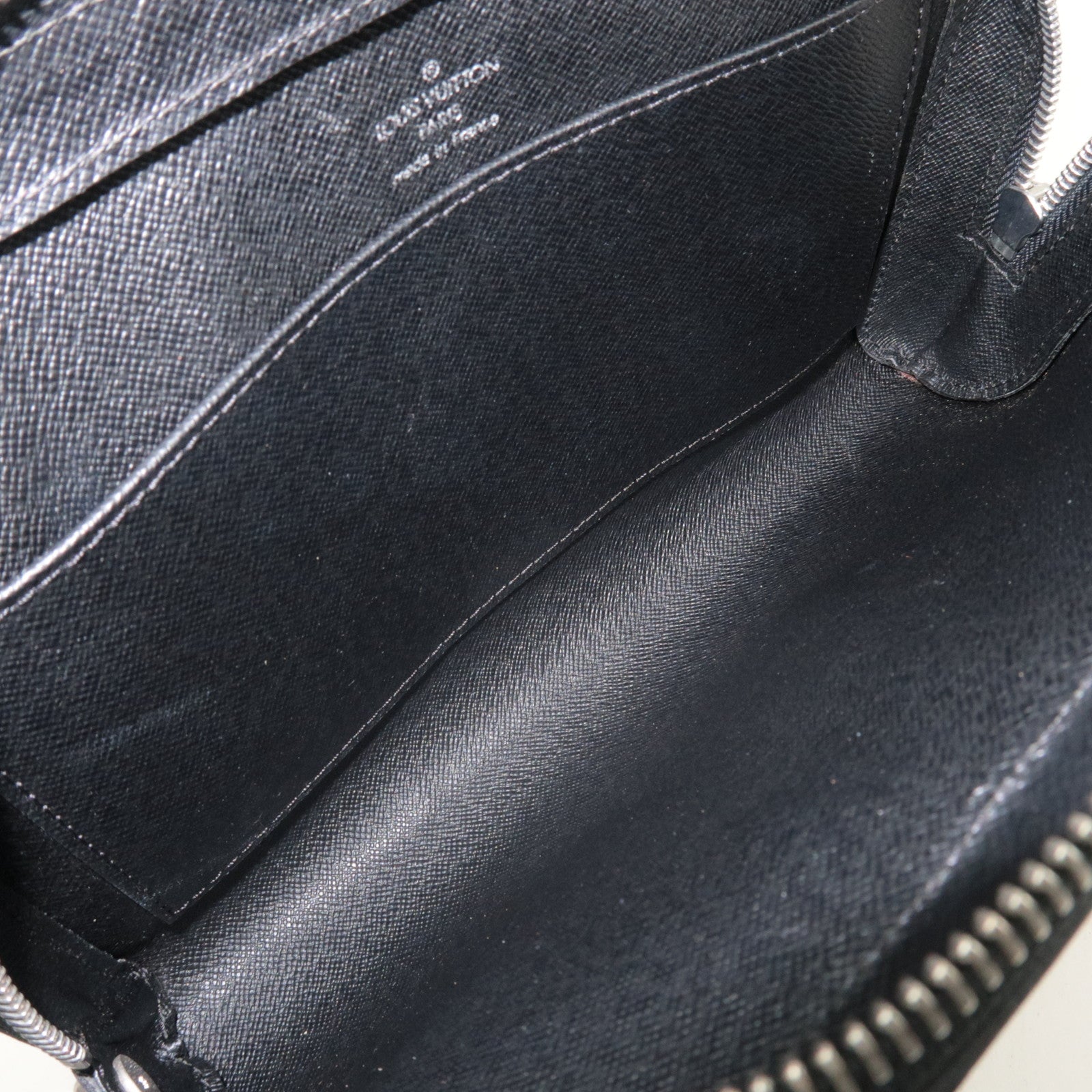 Louis Vuitton Taiga Baikal Clutch Bag Ardoise M30182 VI0065