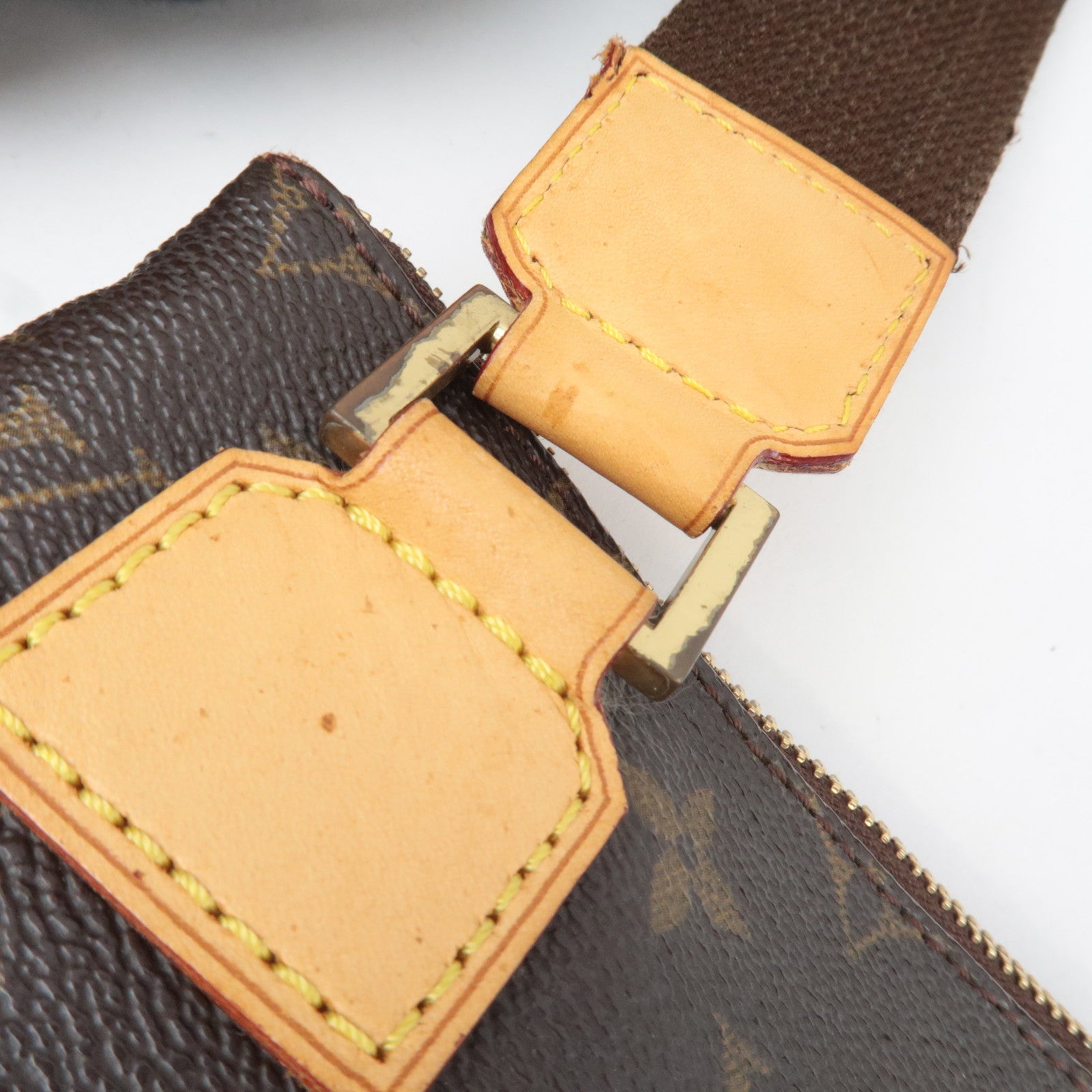 Louis Vuitton Monogram Pochette Bosphore Shoulder Bag M40044 MI0096