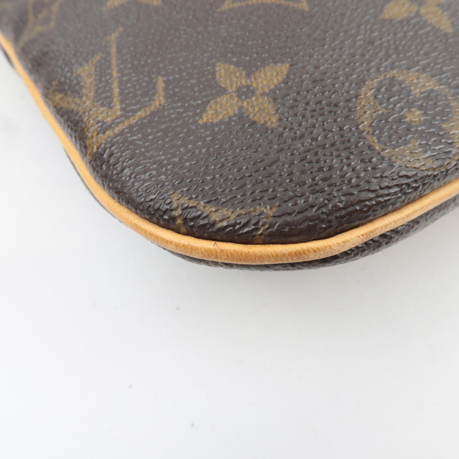 Louis Vuitton Monogram Pochette Bosphore Shoulder Bag M40044 MI0096