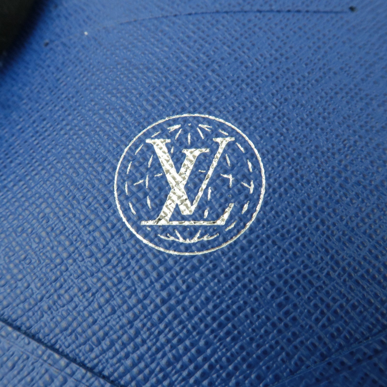 Louis Vuitton Damier Heritage Couverture Passport NM Passport case Green Blue N00168 RFID