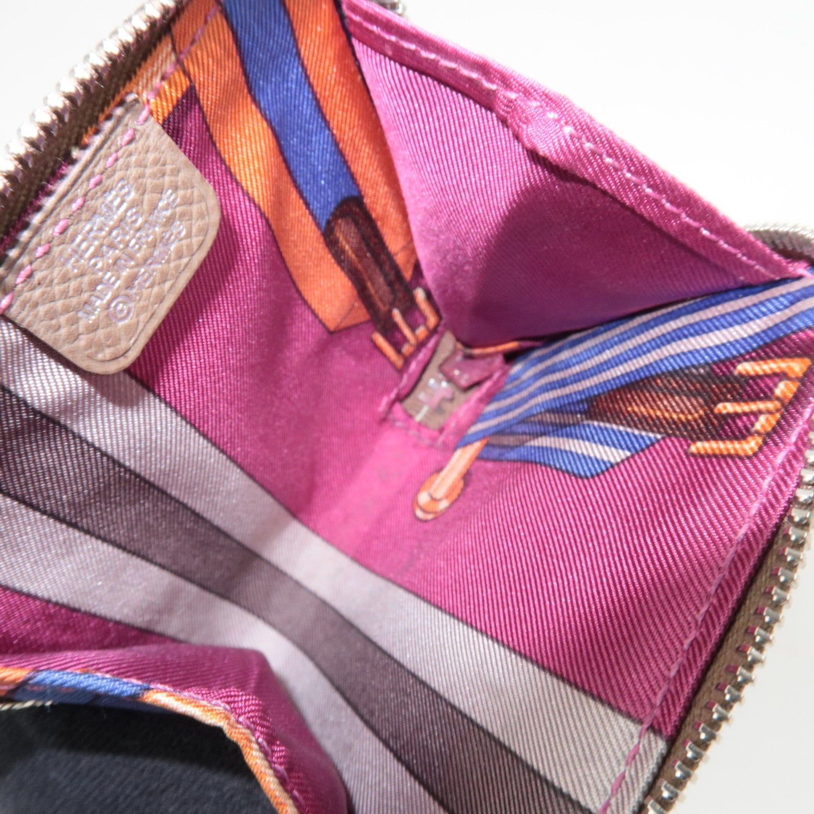 HERMES Azap Compact Mini Silkin Coin Case O Stamp (2011) Veau Epsom Etoupe Silver HDW *Box