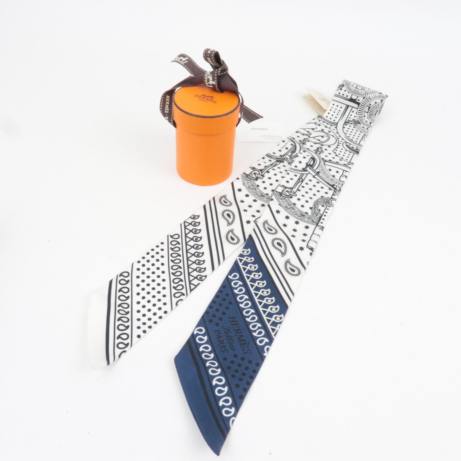HERMES Twilly Scarf EPERON D'OR CUT 100% Silk White Black Navy *Box