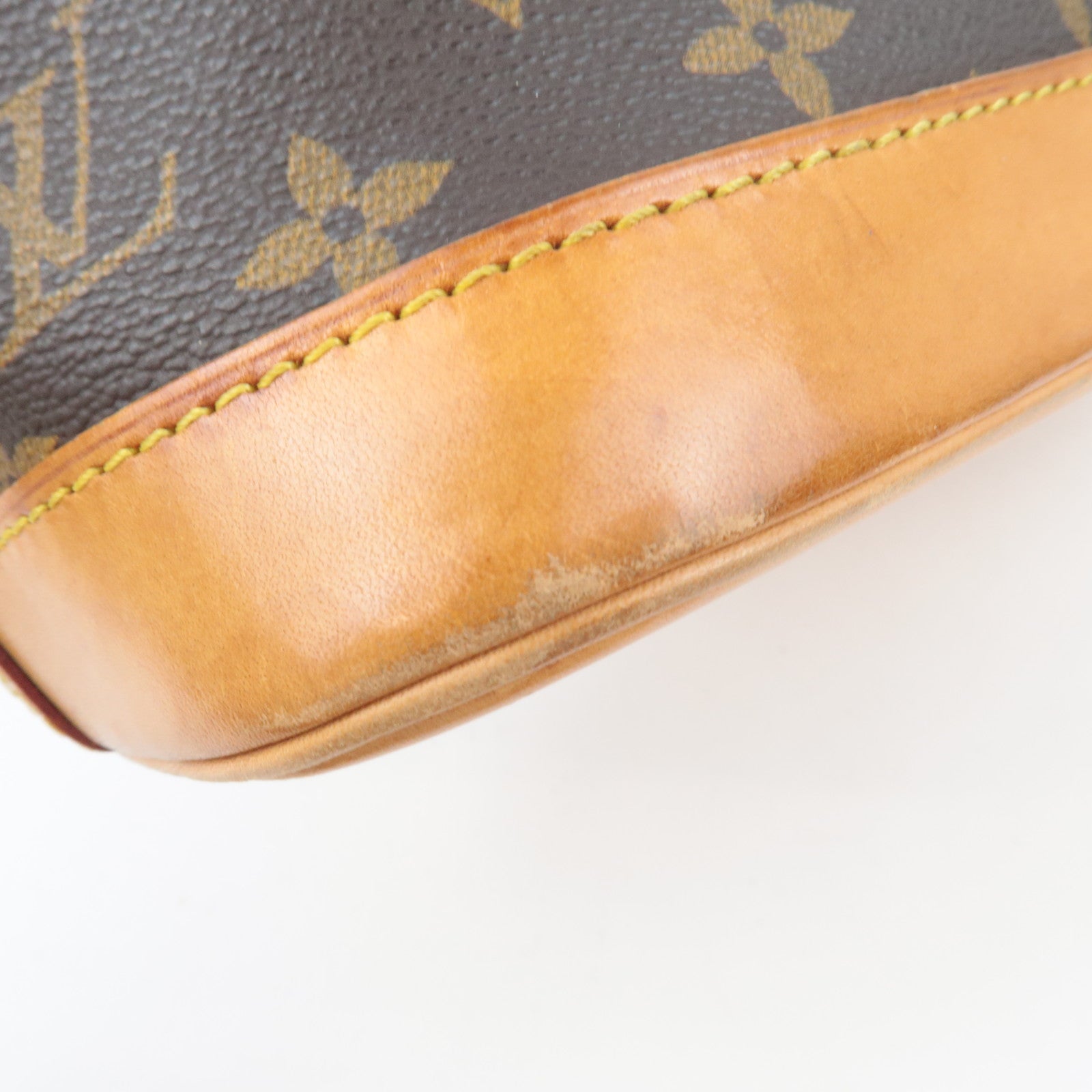 Louis Vuitton Monogram Alma Handbag M51130 BA0947