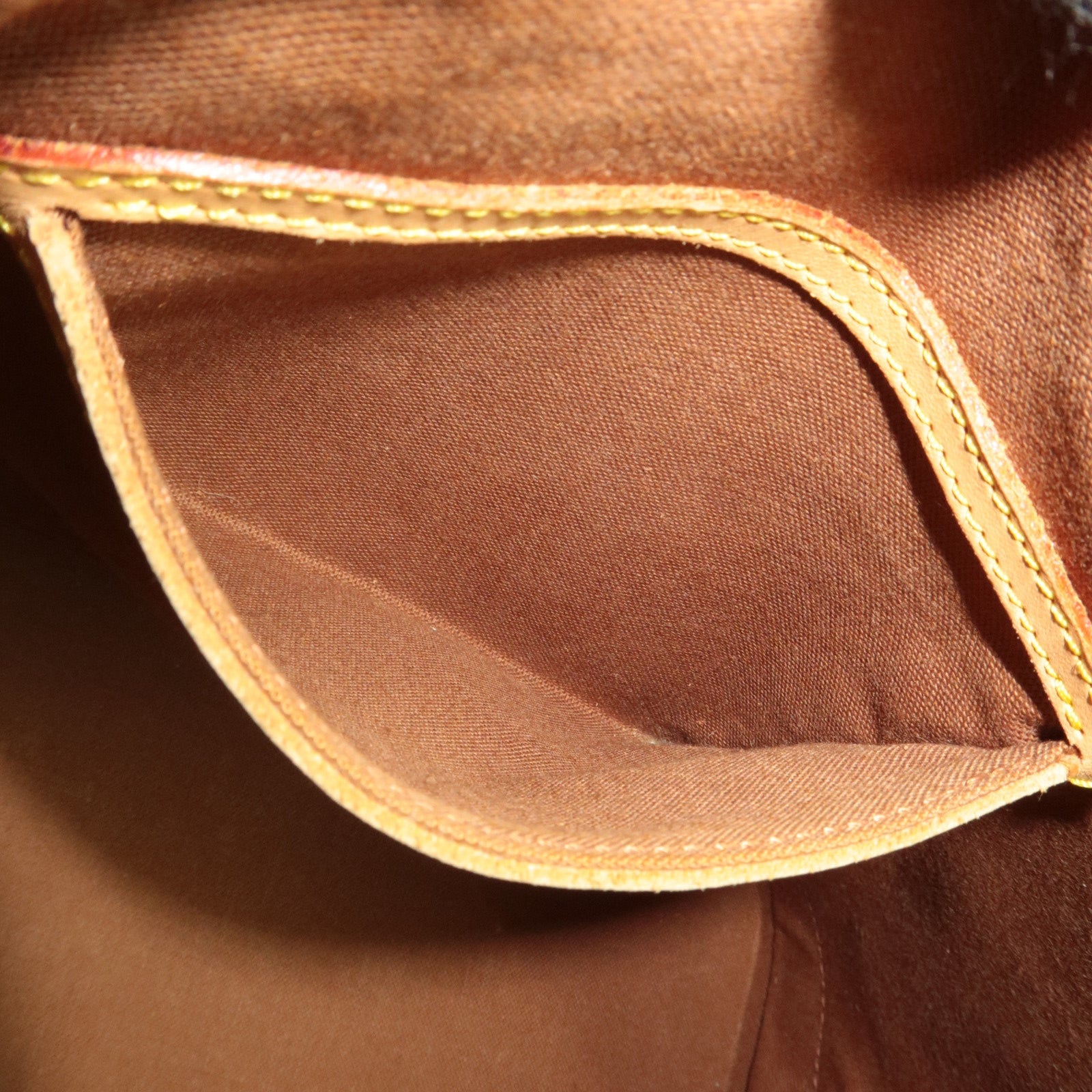 Louis Vuitton Monogram Alma Handbag M51130 BA0947