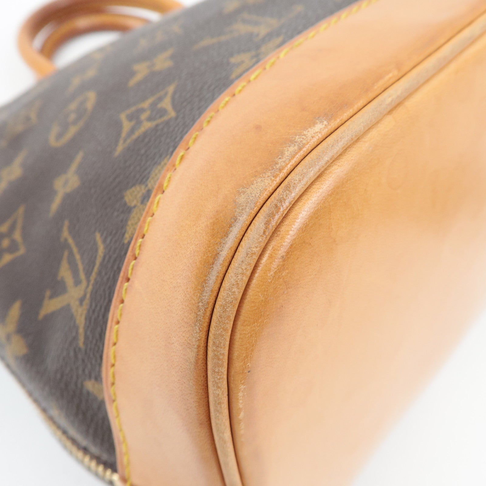 Louis Vuitton Monogram Alma Handbag M51130 BA0947