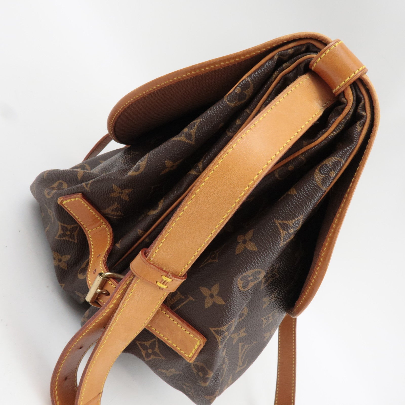 Louis Vuitton Monogram Saumur 35 Shoulder Bag M42254 MB0928