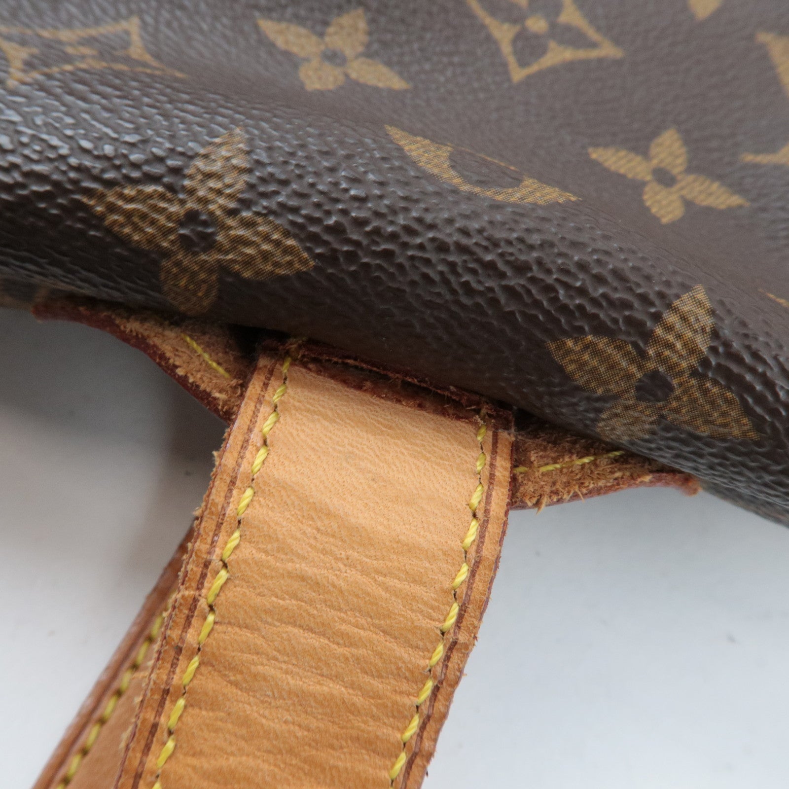 Louis Vuitton Monogram Saumur 35 Shoulder Bag M42254 MB0928