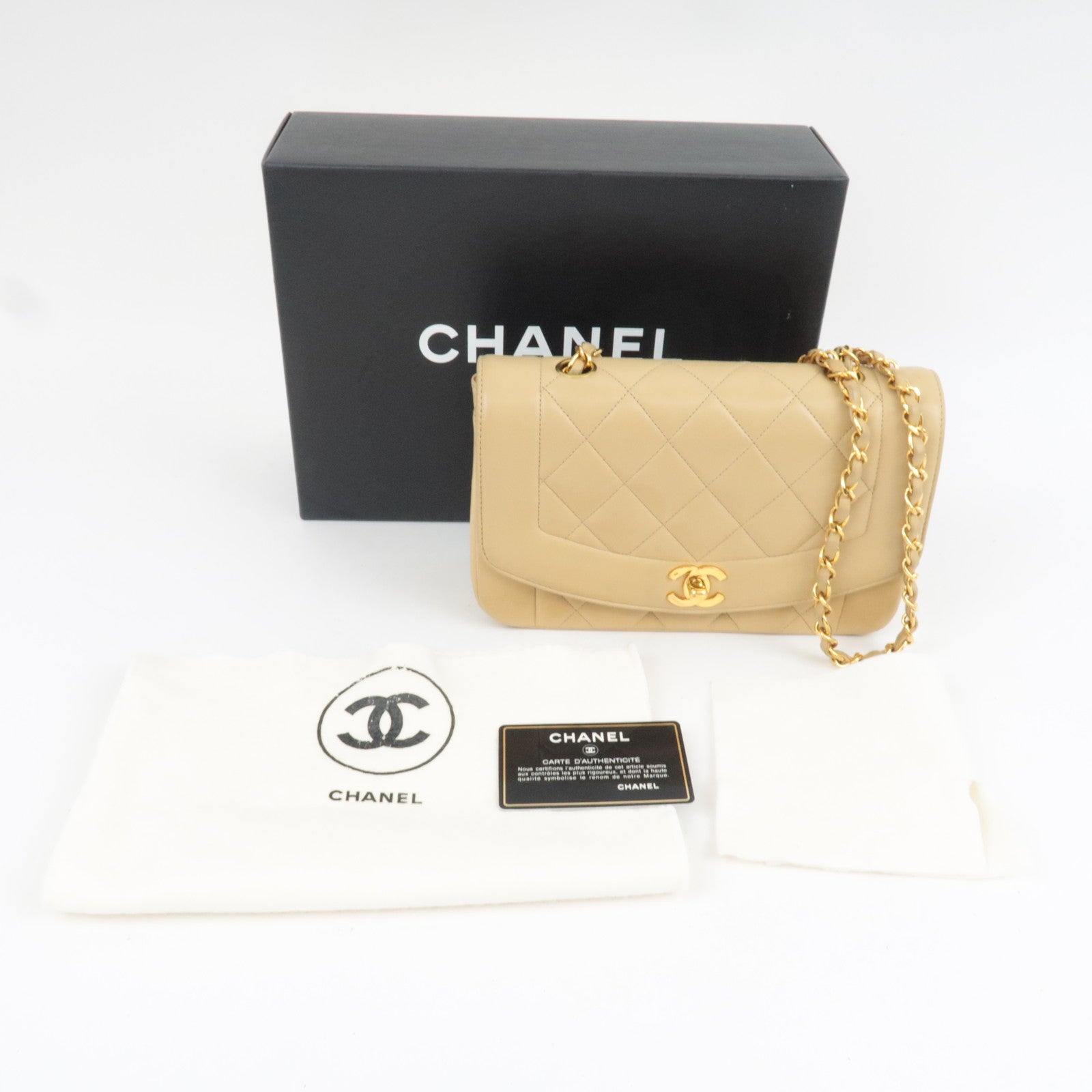 CHANEL Diana Matelasse 23 Lambskin Chain Shoulder Bag Beige A01164 2744599 *Box, Dust bag, G card