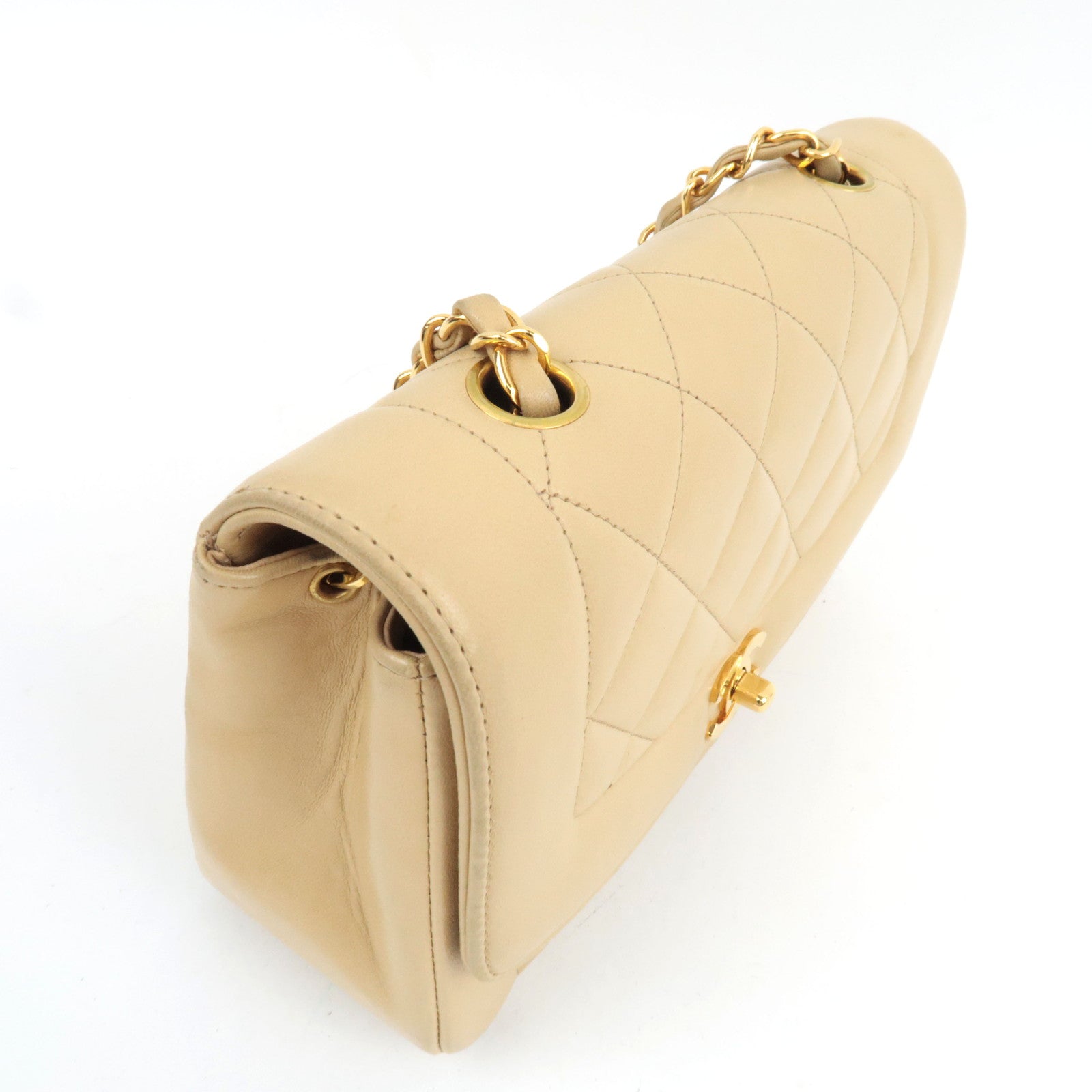 CHANEL Diana Matelasse 23 Lambskin Chain Shoulder Bag Beige A01164 2744599 *Box, Dust bag, G card