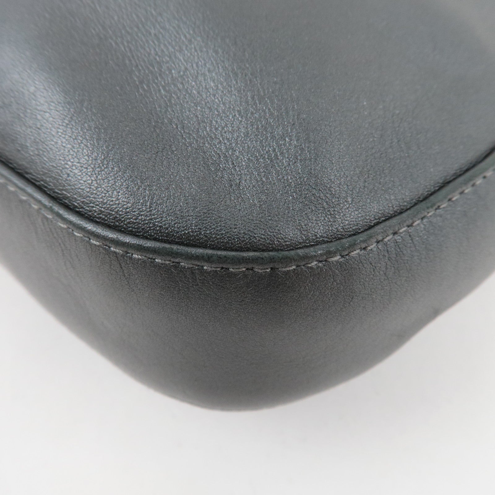 Christian Dior Maris Pearl Leather Shoulder Bag Gray *Dust bag