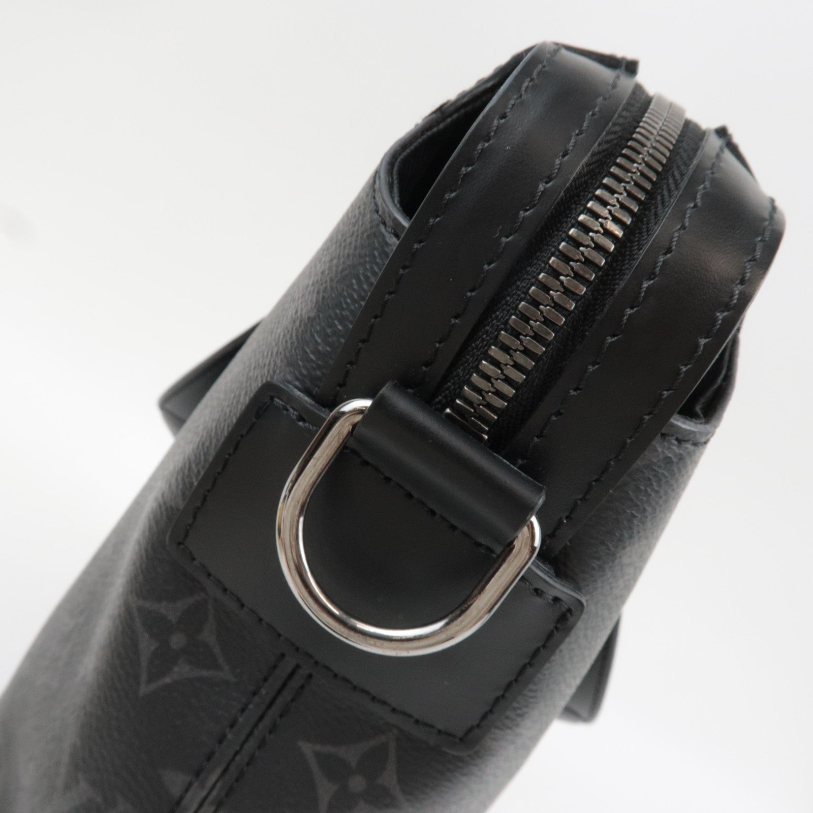 Louis Vuitton Monogram Eclipse Tote Explorer Tote Bag M40567 AR1148 *Dust bag, Strap