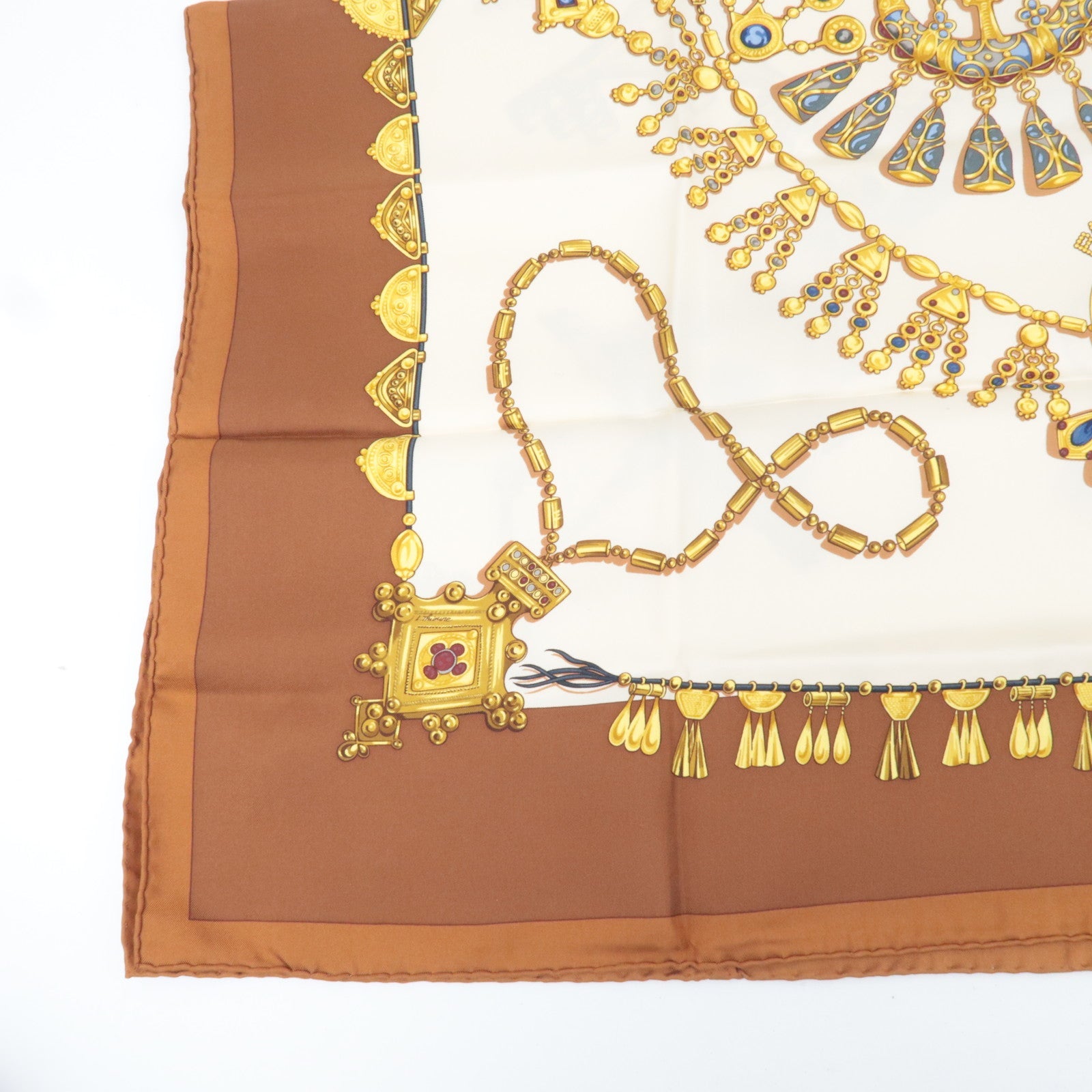 HERMES Carre 90 Scarf PARURES DES SABLES 100% Silk Ivory Brown
