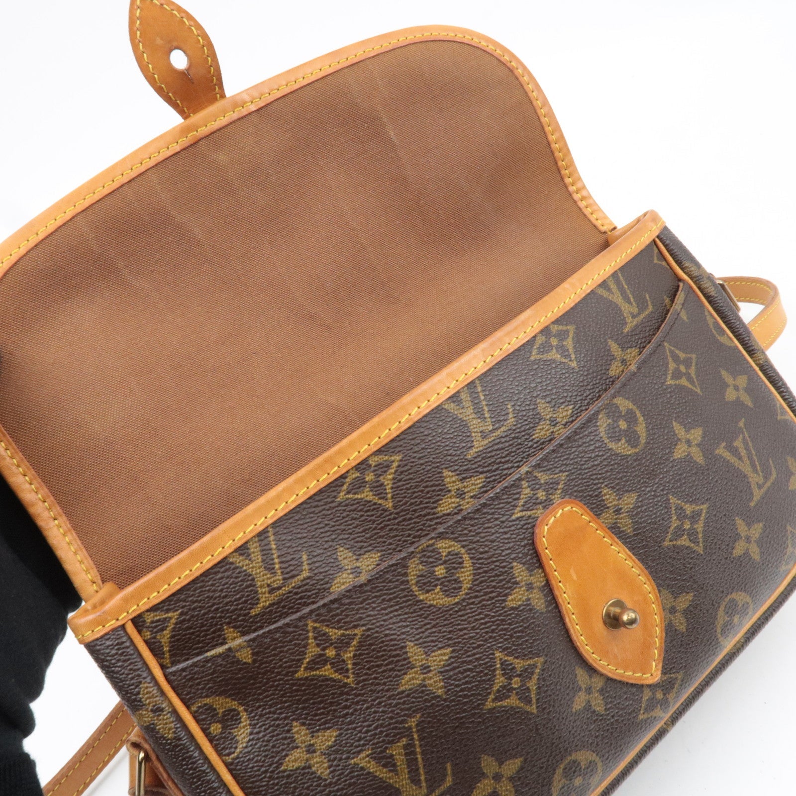 Louis Vuitton Monogram Gibeciere PM Shoulder Bag M42248 AR1913