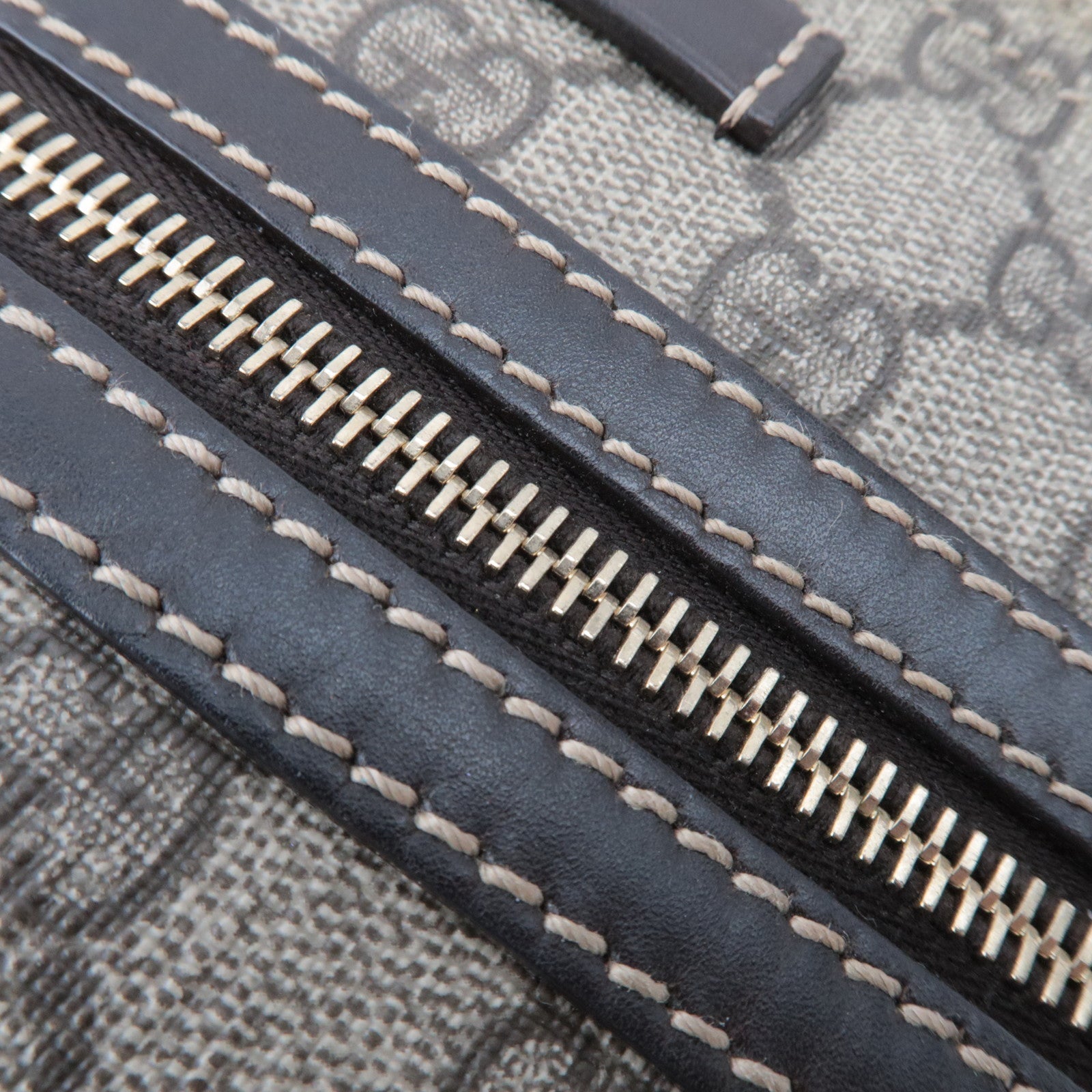 GUCCI Shoulder Bag GG Supreme Leather Beige Brown 295257