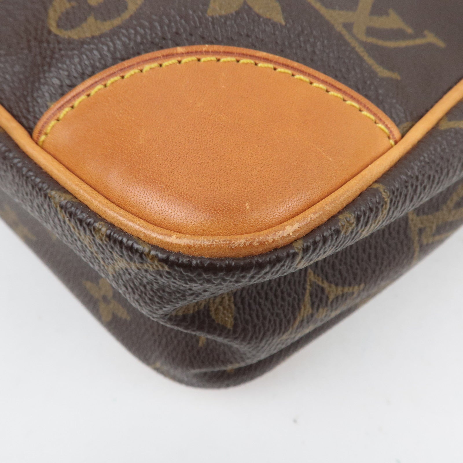 Louis Vuitton Monogram Danube MM Shoulder Bag M45264 8912SL