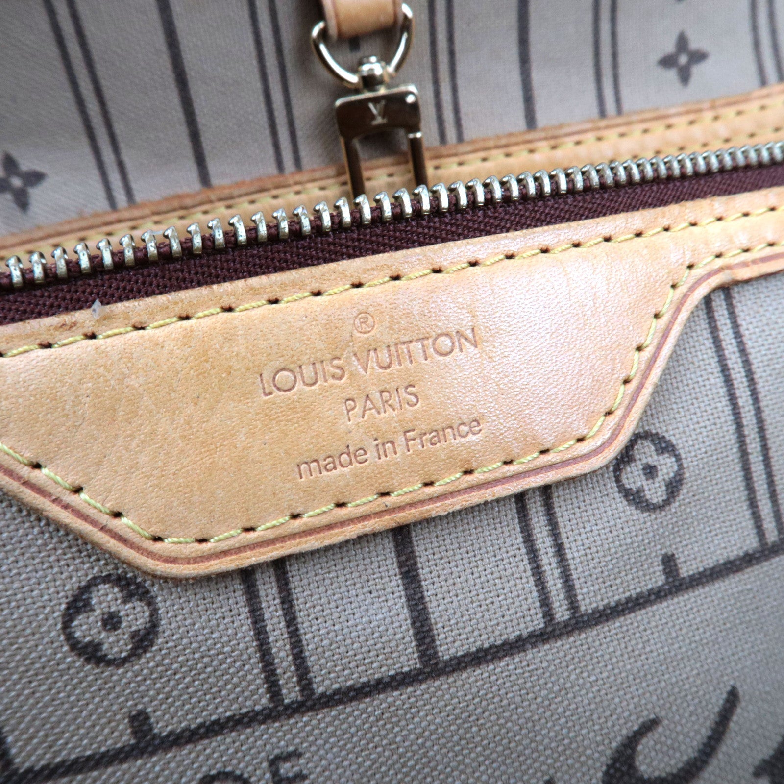 Louis Vuitton Monogram Neverfull GM Tote Bag M40157 FL2057