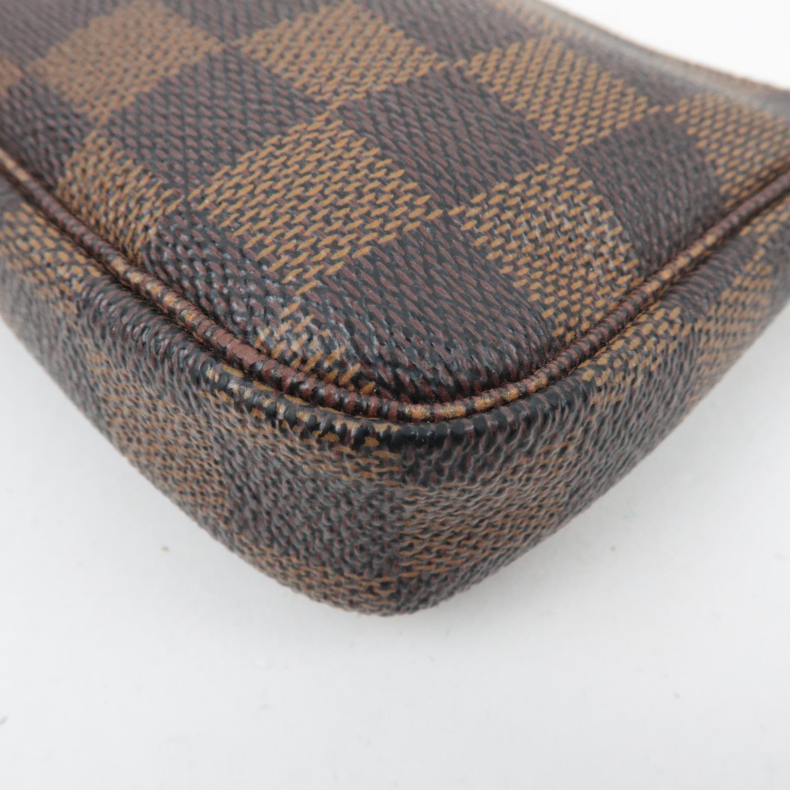 Louis Vuitton Damier Mini Pochette Accessoires Mini Handbag N58009 FL3048