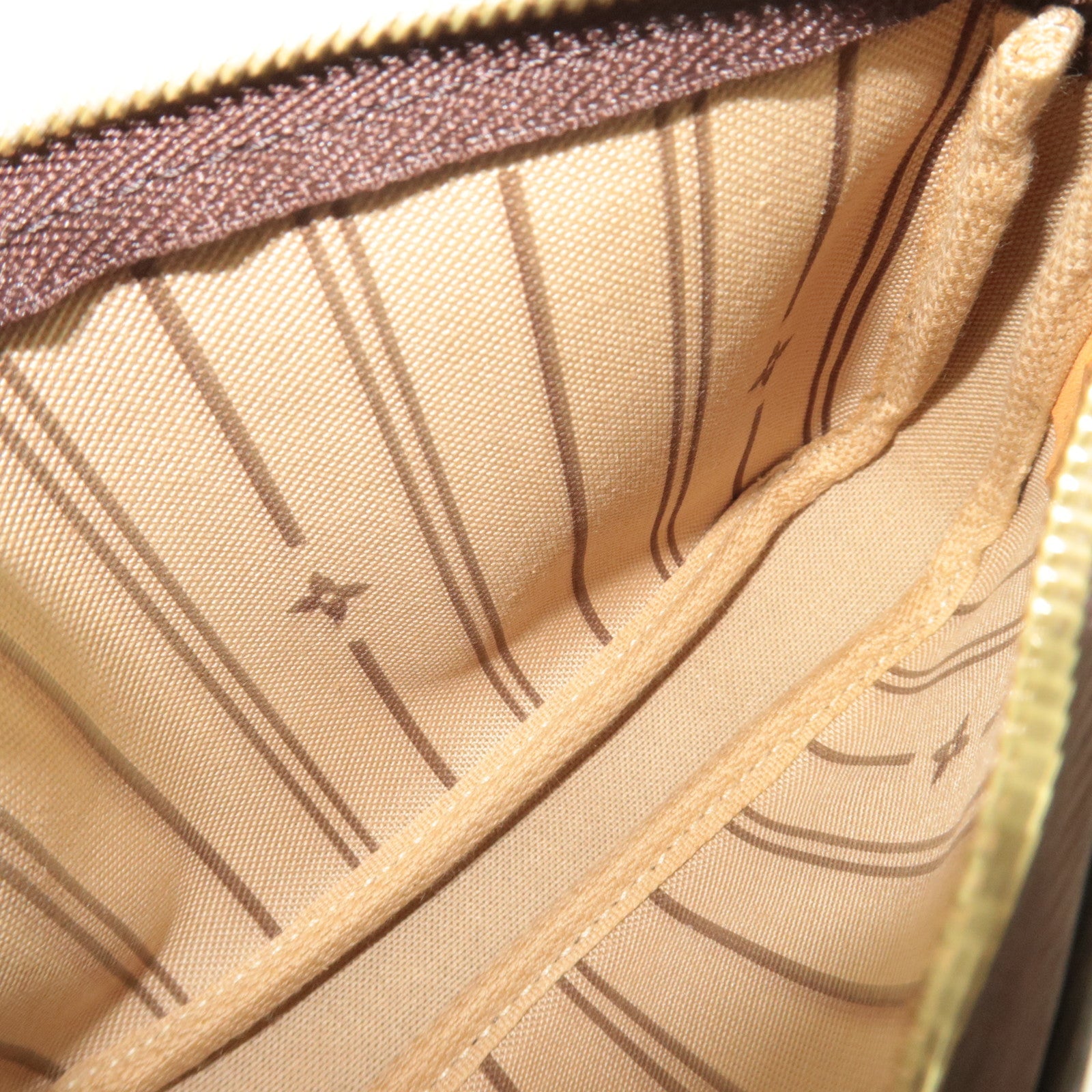 Louis Vuitton Monogram T&B Mini Pochette Accessoires Mini Handbag M60153 FL2037