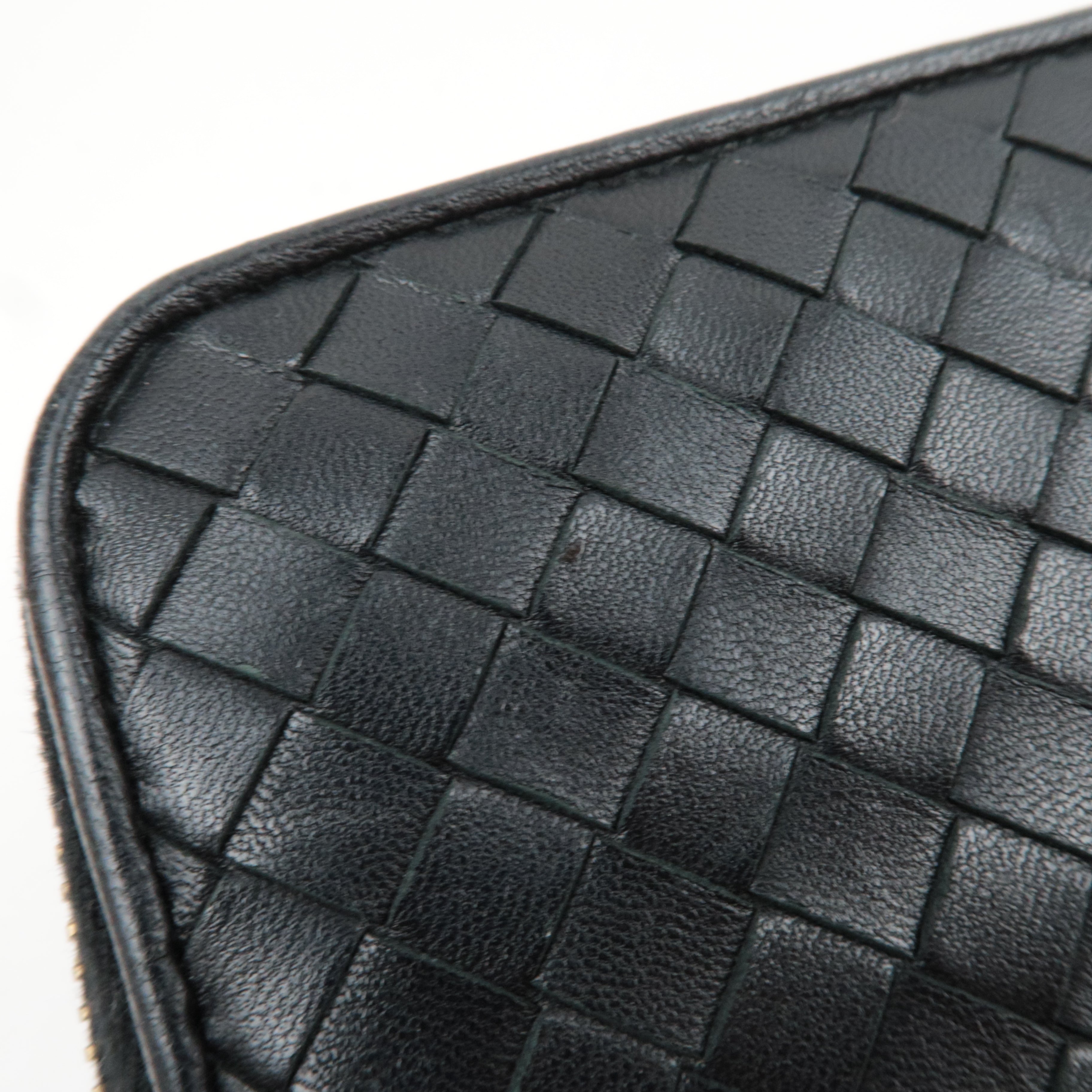 BOTTEGA VENETA Intrecciato Leather Round Zipper Long Wallet Black 114076 *Box