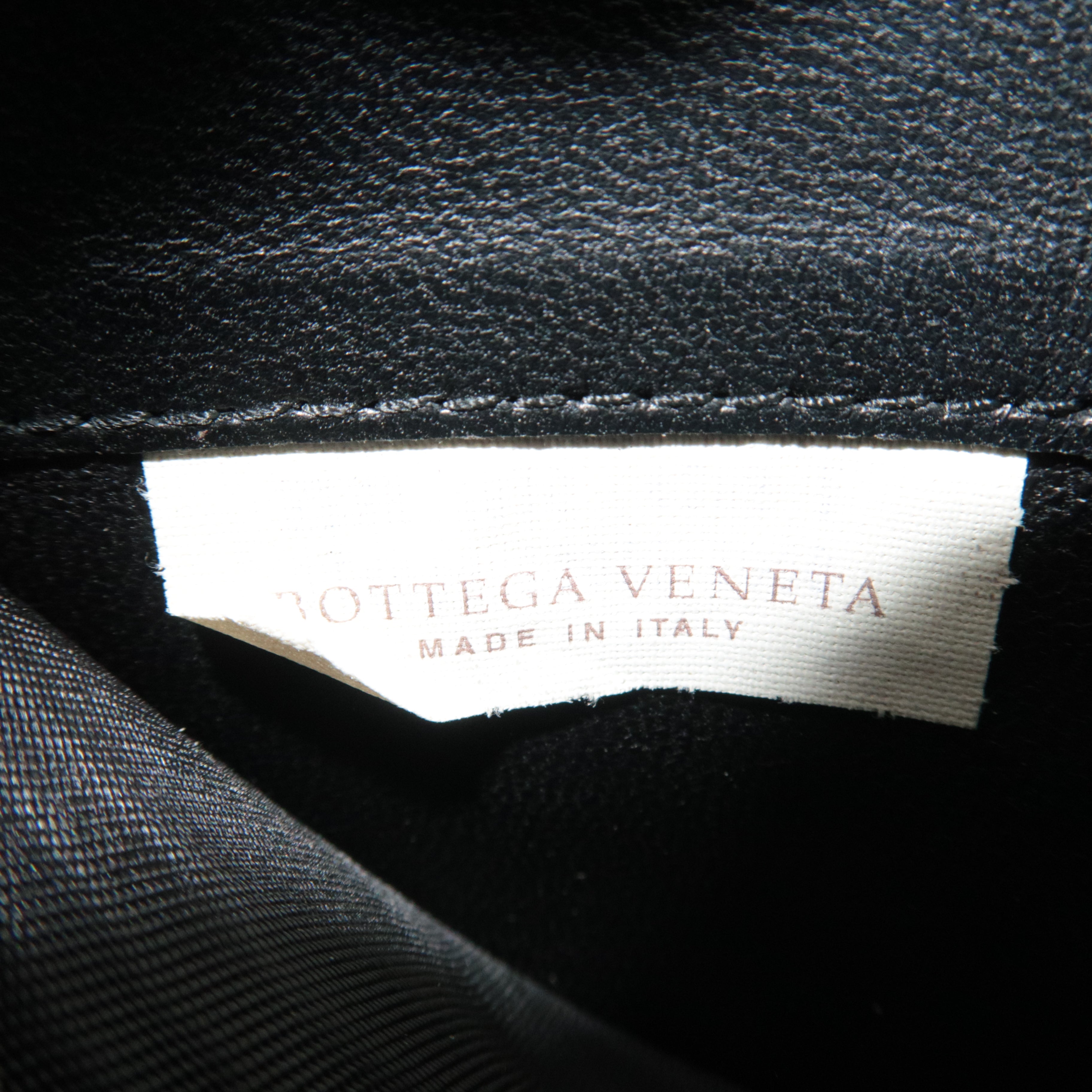 BOTTEGA VENETA Intrecciato Leather Round Zipper Long Wallet Black 114076 *Box