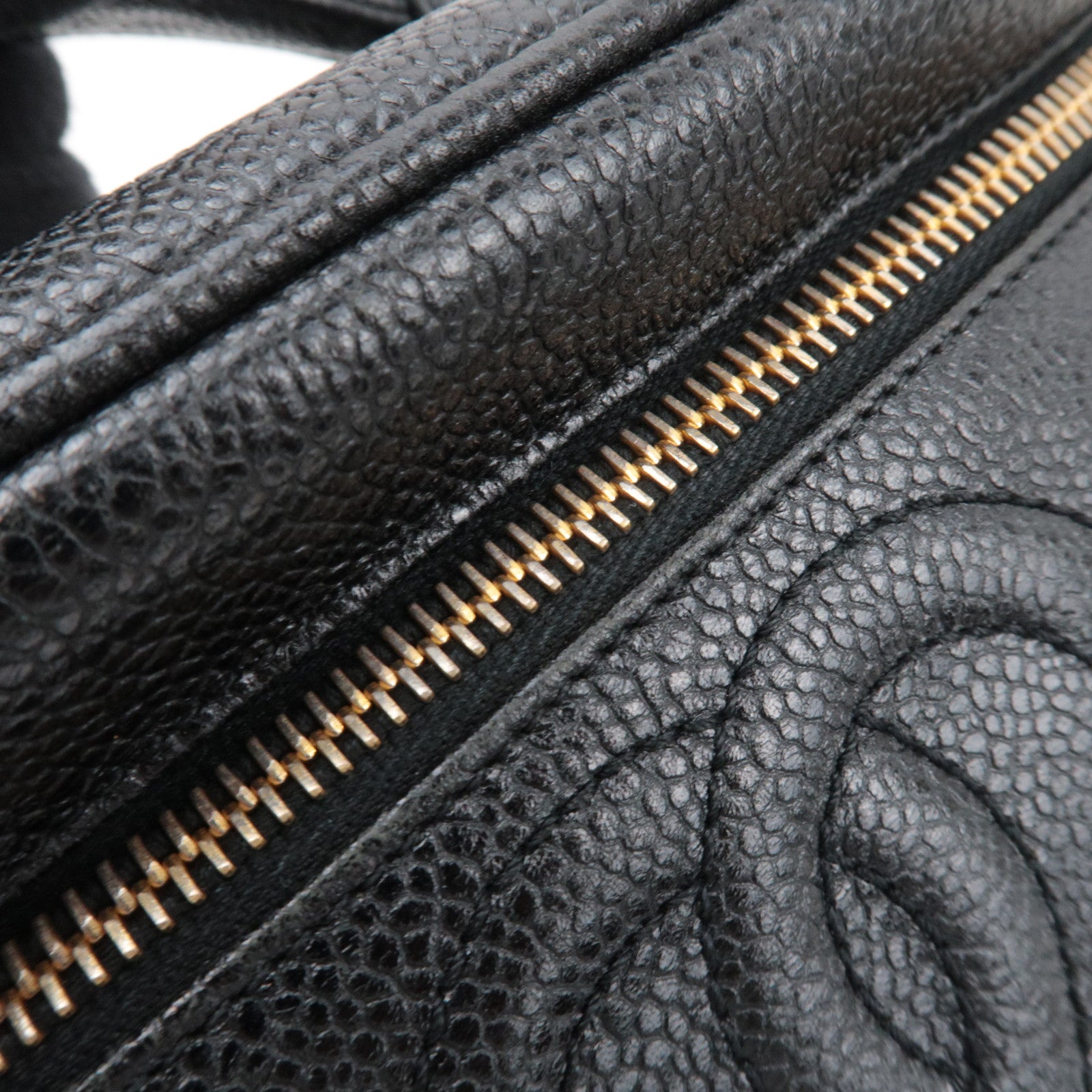 CHANEL Cocomark Vanity Bag Caviarskin Black Gold HDW A01997 3325954 *G card