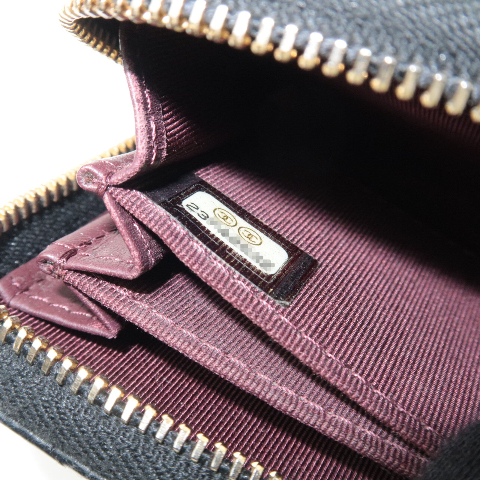 CHANEL Matelasse Round Zipper Coin Case Caviarskin Black Gold HDW 23742532 *G card