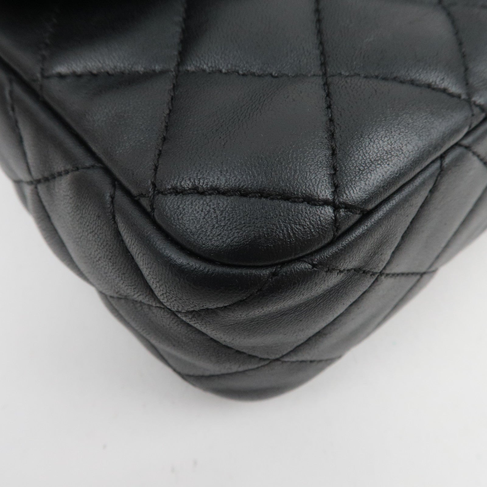 CHANEL Bi Color Matelasse Double Chain Shoulder Bag Lambskin Black Khaki 23759083