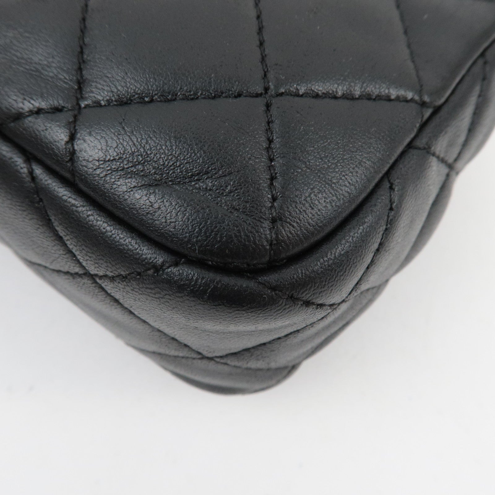 CHANEL Bi Color Matelasse Double Chain Shoulder Bag Lambskin Black Khaki 23759083