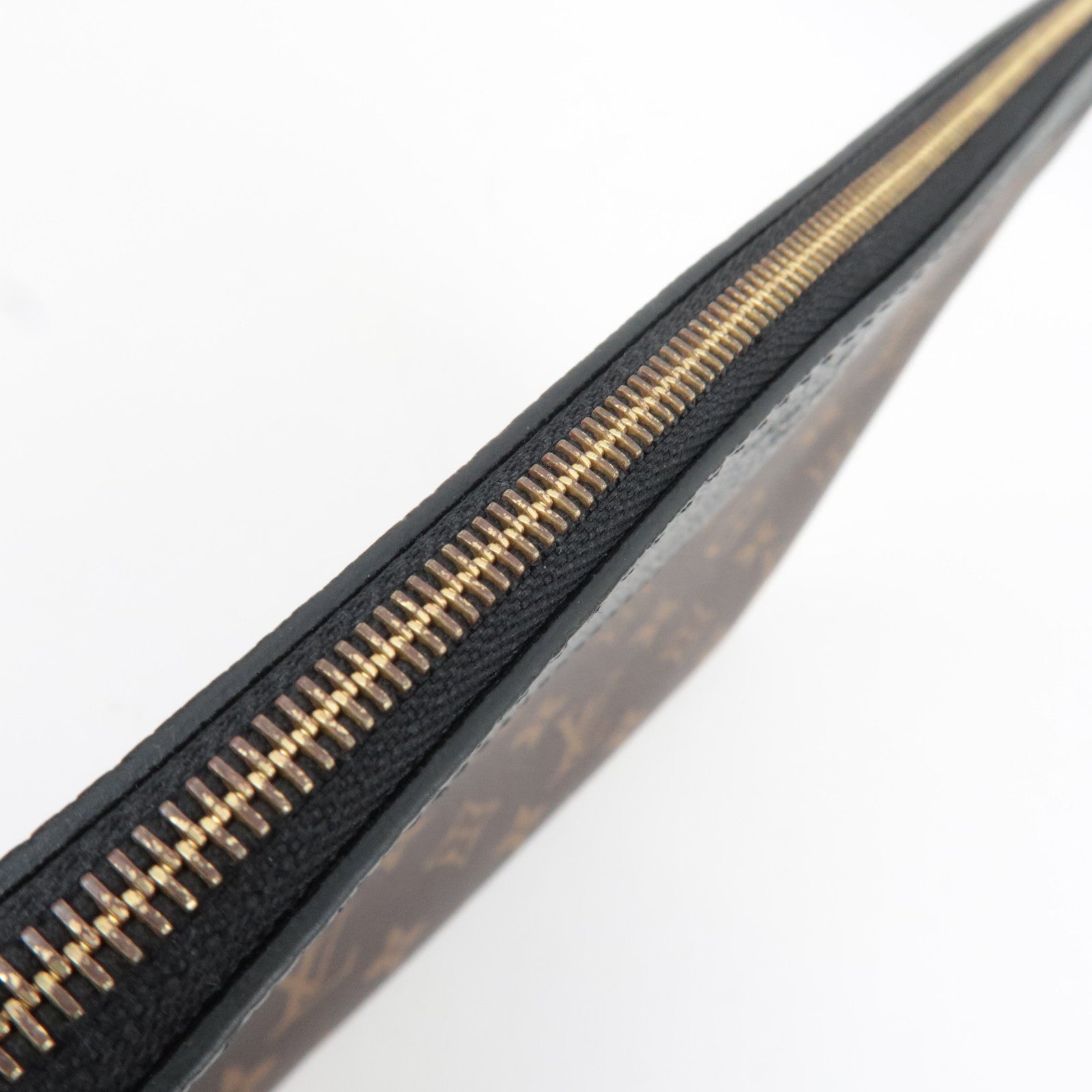 Louis Vuitton Monogram Macassar Daily Pouch Clutch Bag Noir M62048 TN0159 *Dust bag