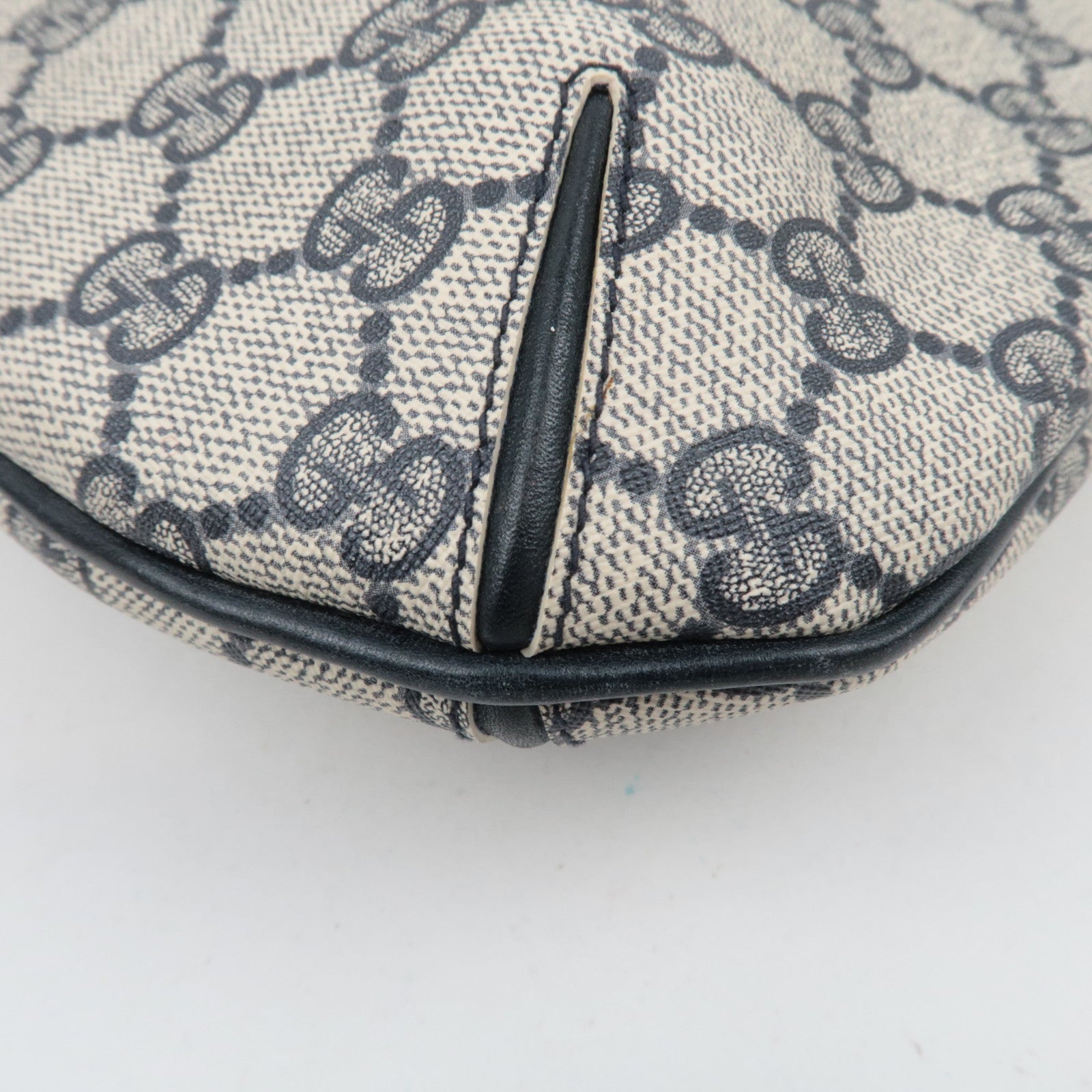 GUCCI Old Gucci GG Plus Leather Shoulder Bag Navy Beige