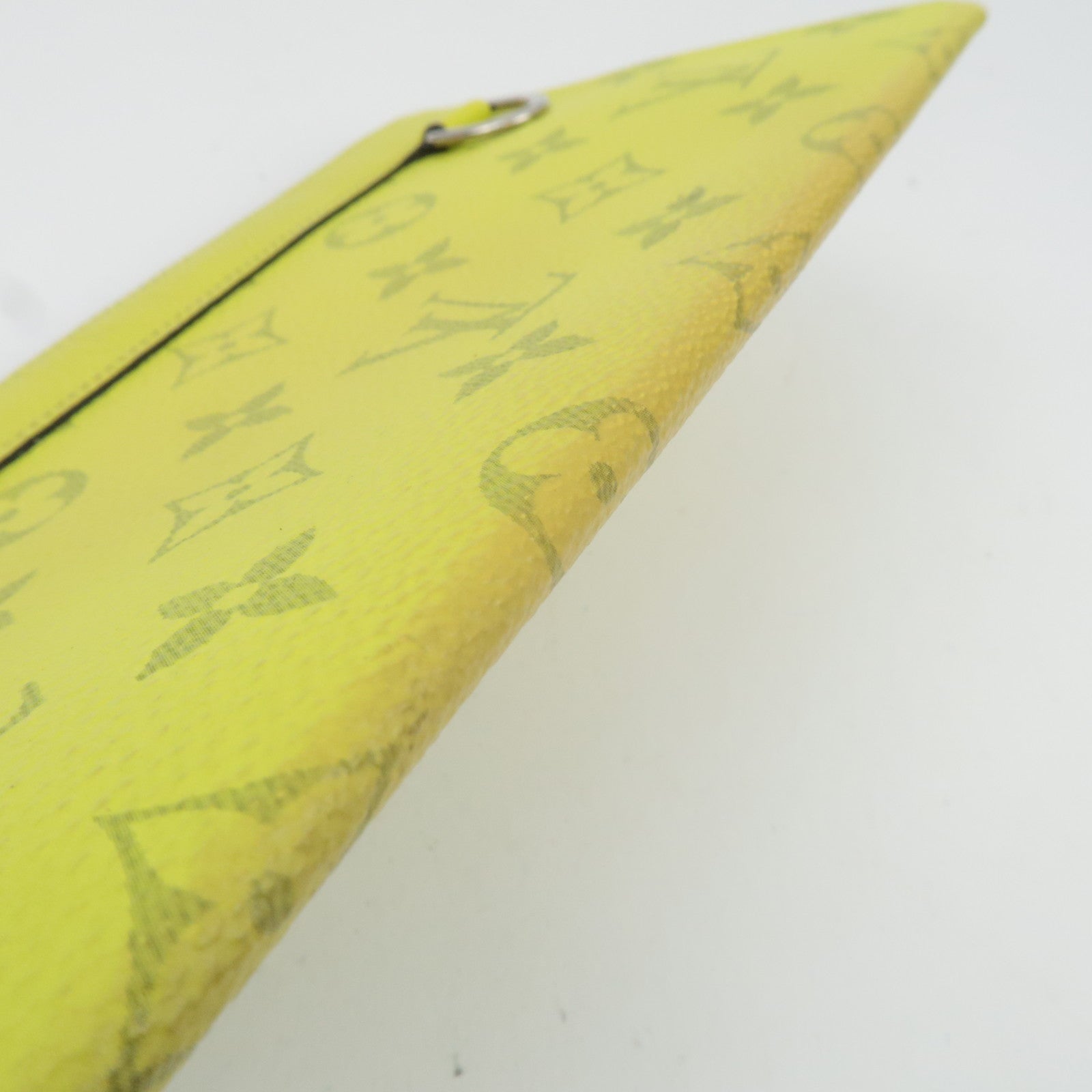 Louis Vuitton Taigarama Pochette Discovery PM Pouch Jaune M30581 SP1159