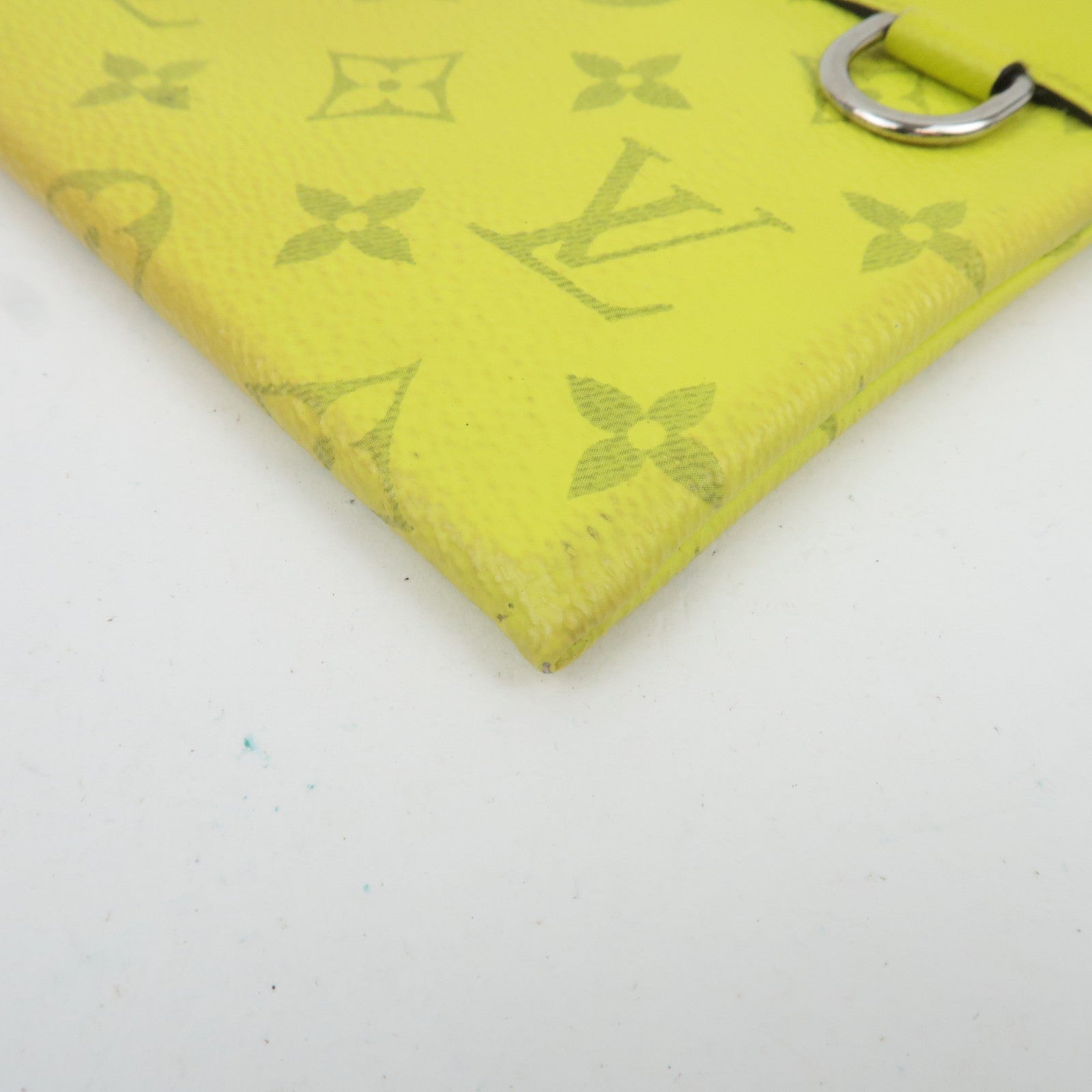 Louis Vuitton Taigarama Pochette Discovery PM Pouch Jaune M30581 SP1159