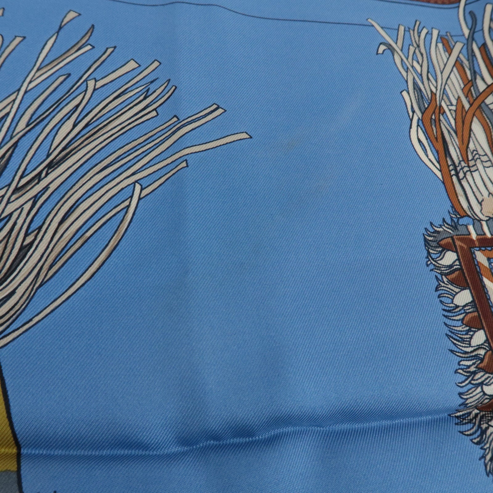 HERMES Carré 90 Scarf CUIRS DU DESERT 100% Silk Blue