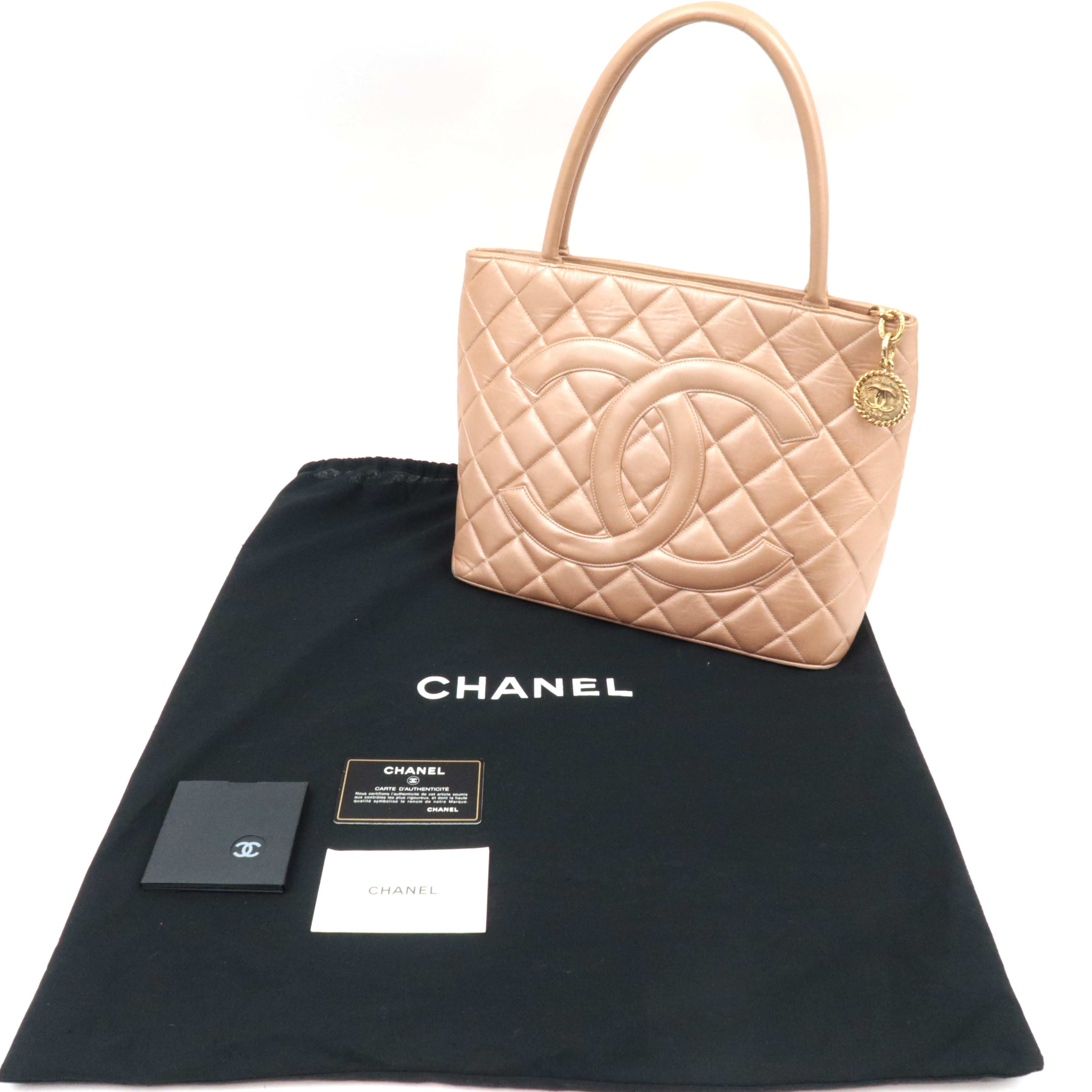 CHANEL Coco Mark Medallion Tote Bag Lambskin Champagne A01804 7505327 *G card, Dust bag