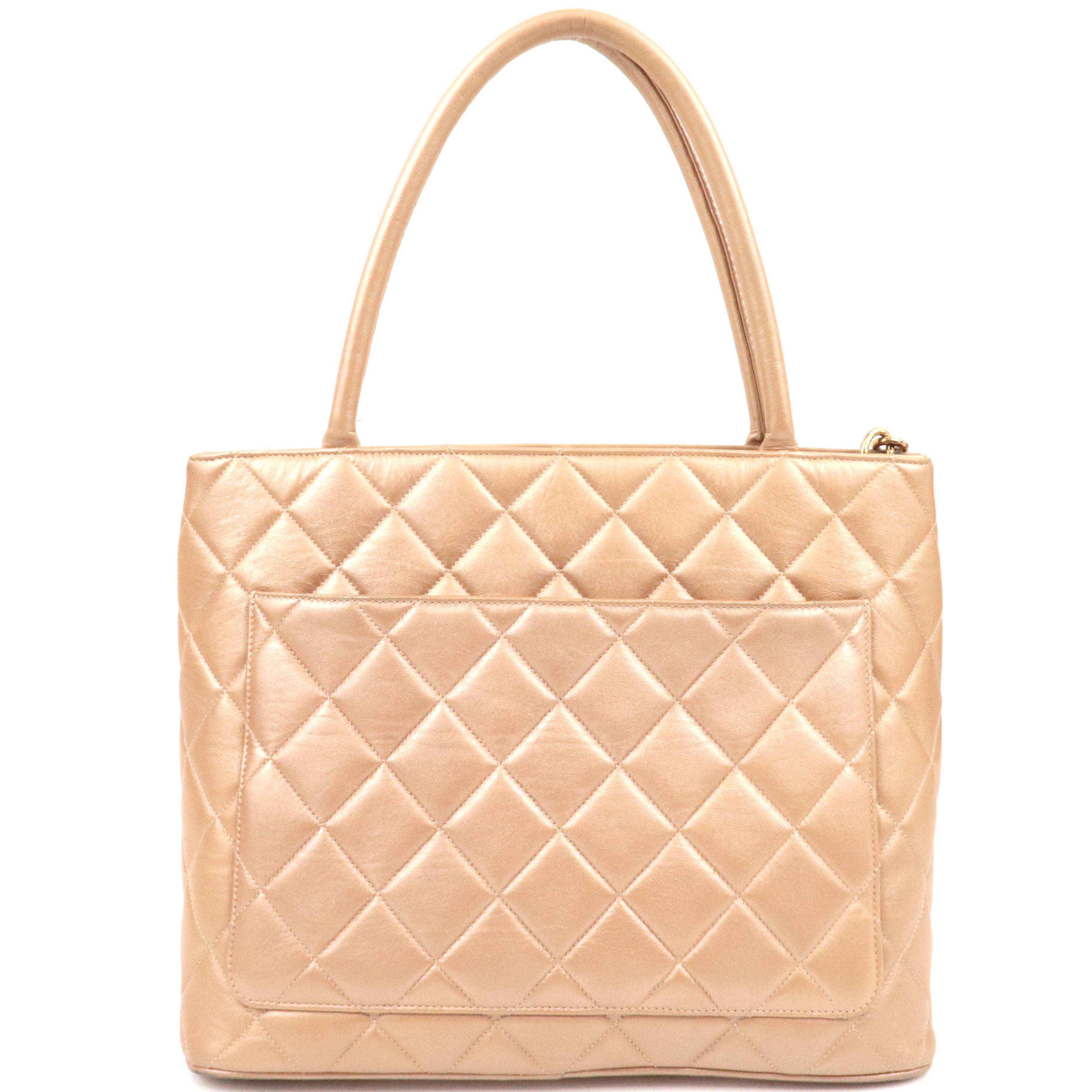 CHANEL Coco Mark Medallion Tote Bag Lambskin Champagne A01804 7505327 *G card, Dust bag